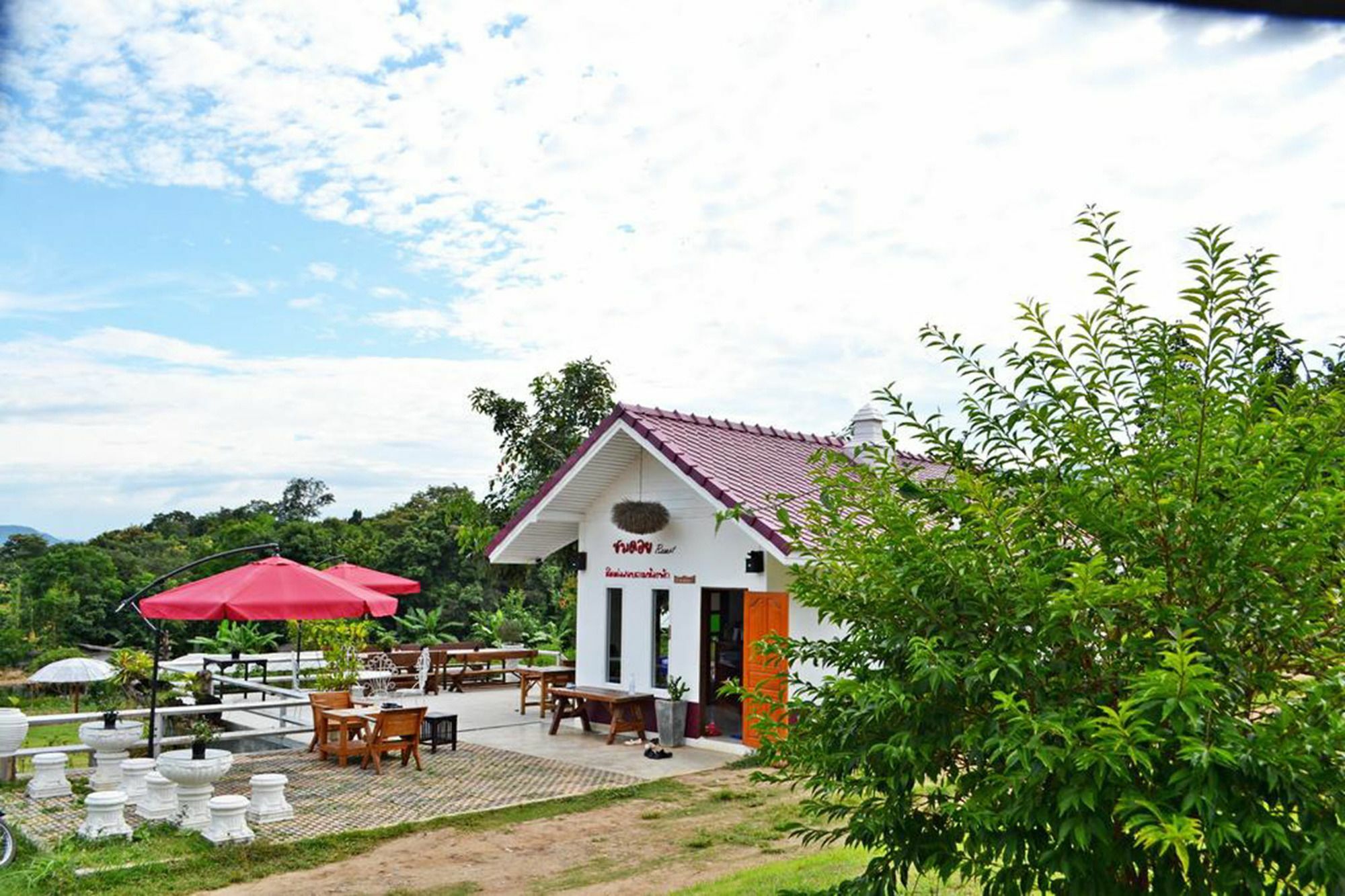 Baan Chomdoi Holiday park *