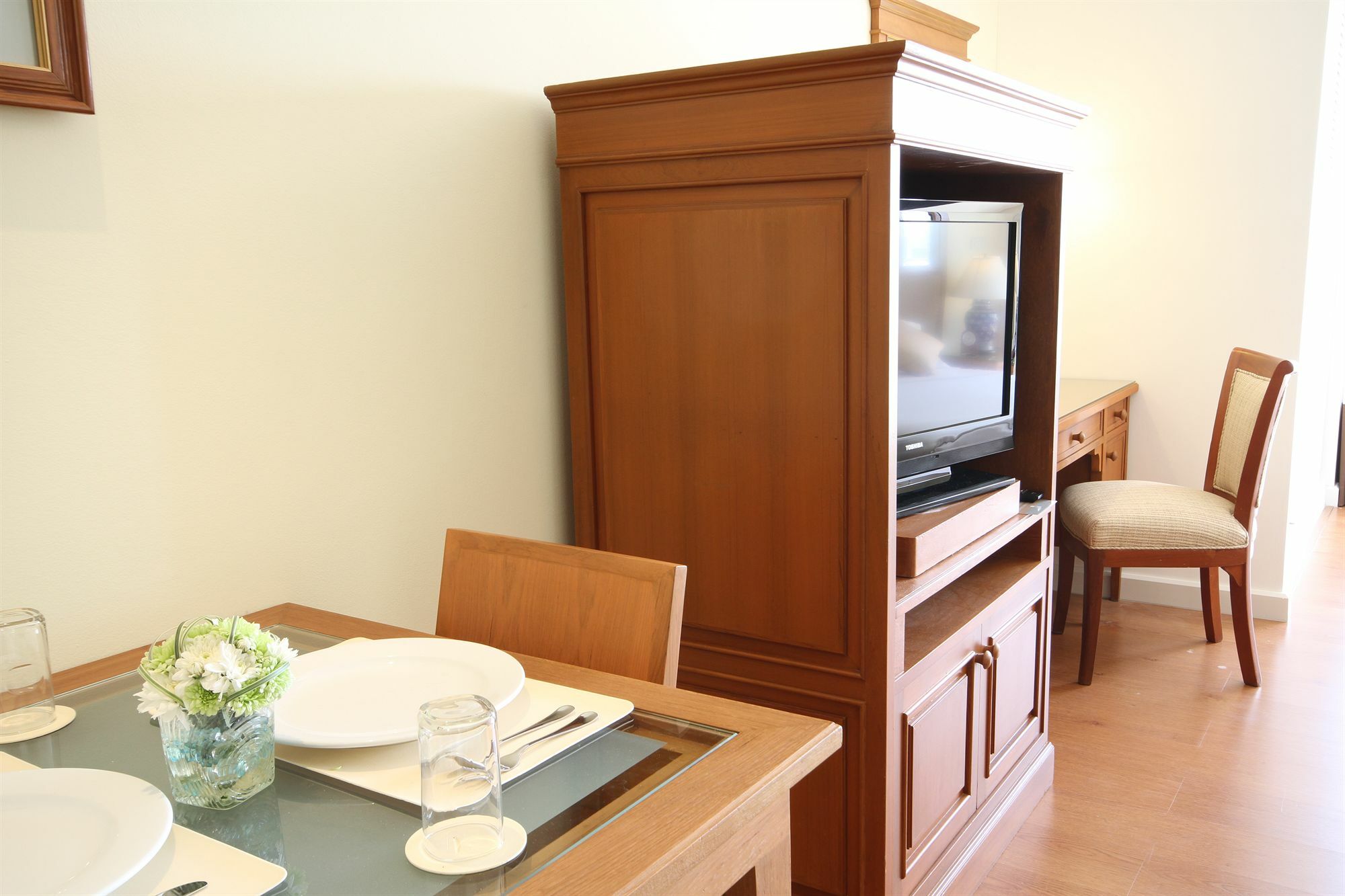 Kameo Grand & Serviced Apartment, Aparthotel 4*