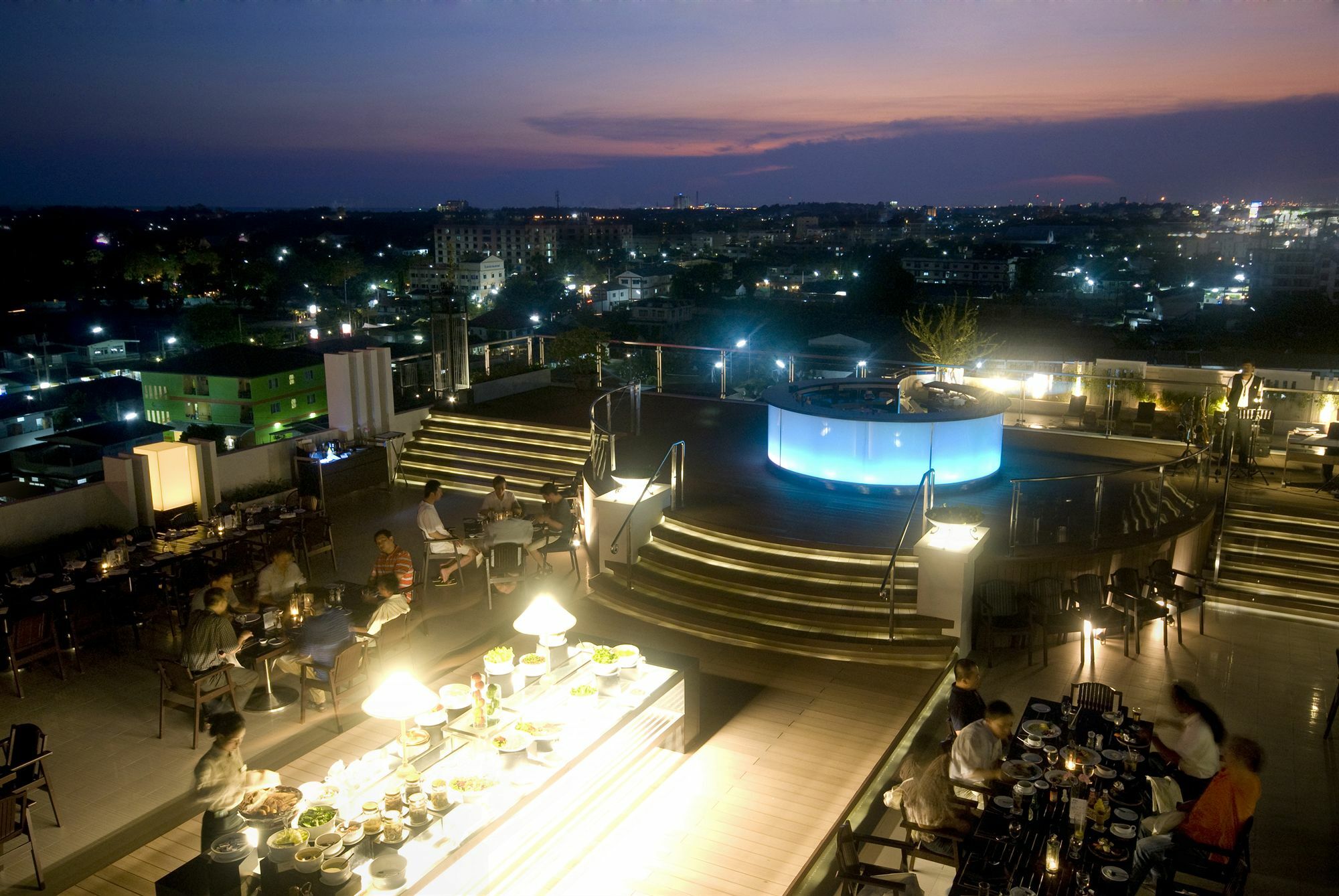 Kameo Grand & Serviced Apartment, Rayong