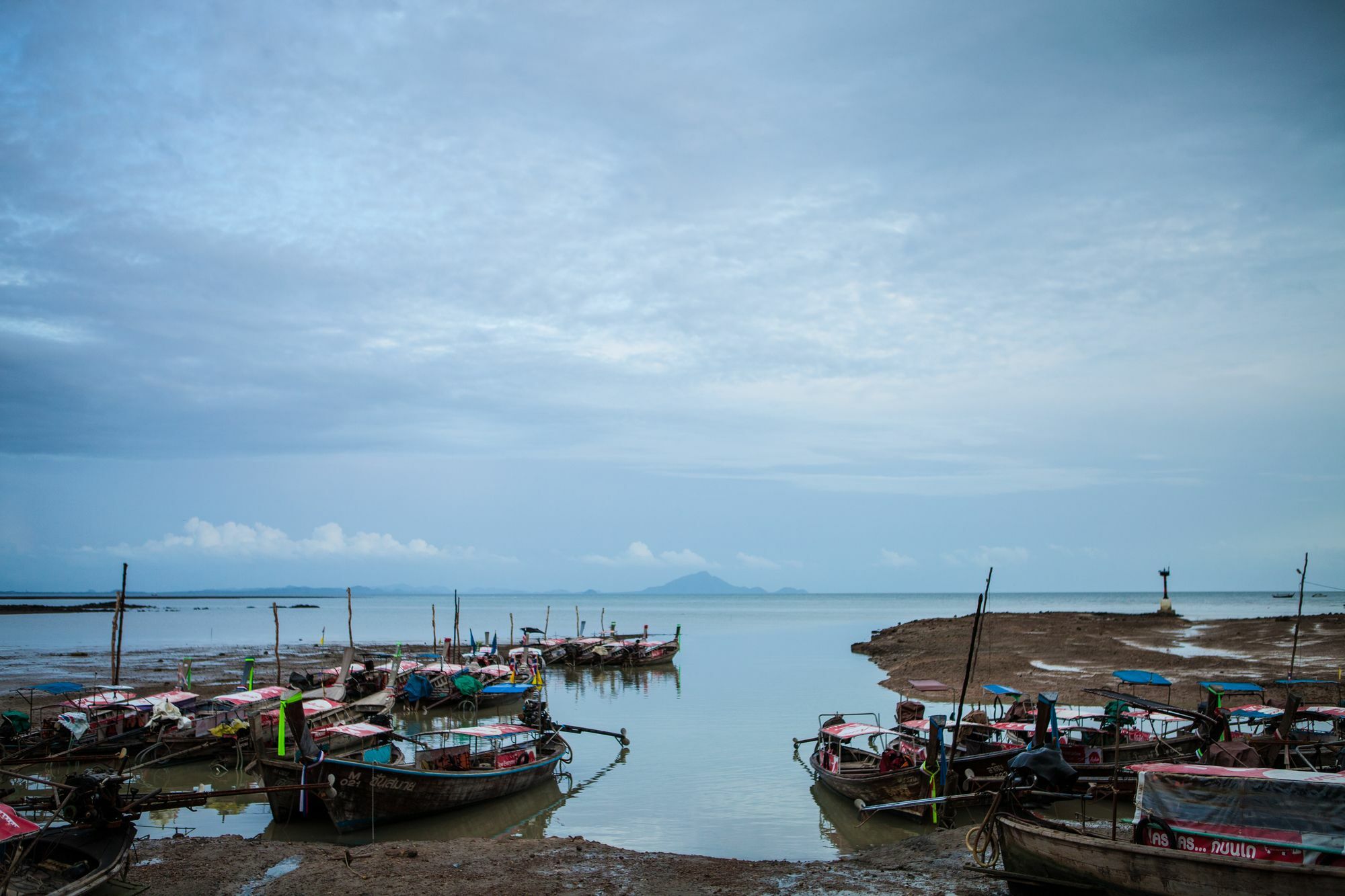 Fahsai Bay Ao Nam Mao