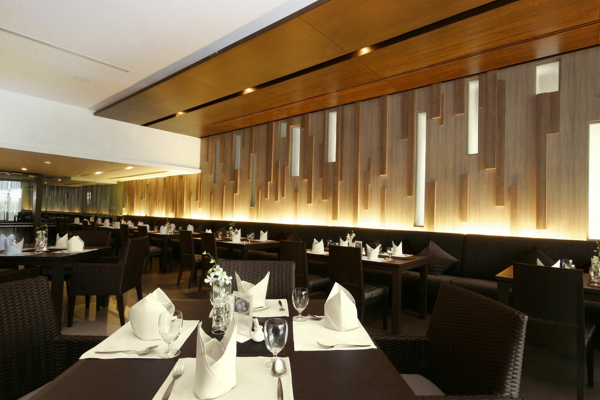 Aparthotel Kameo Grand & Serviced Apartment,