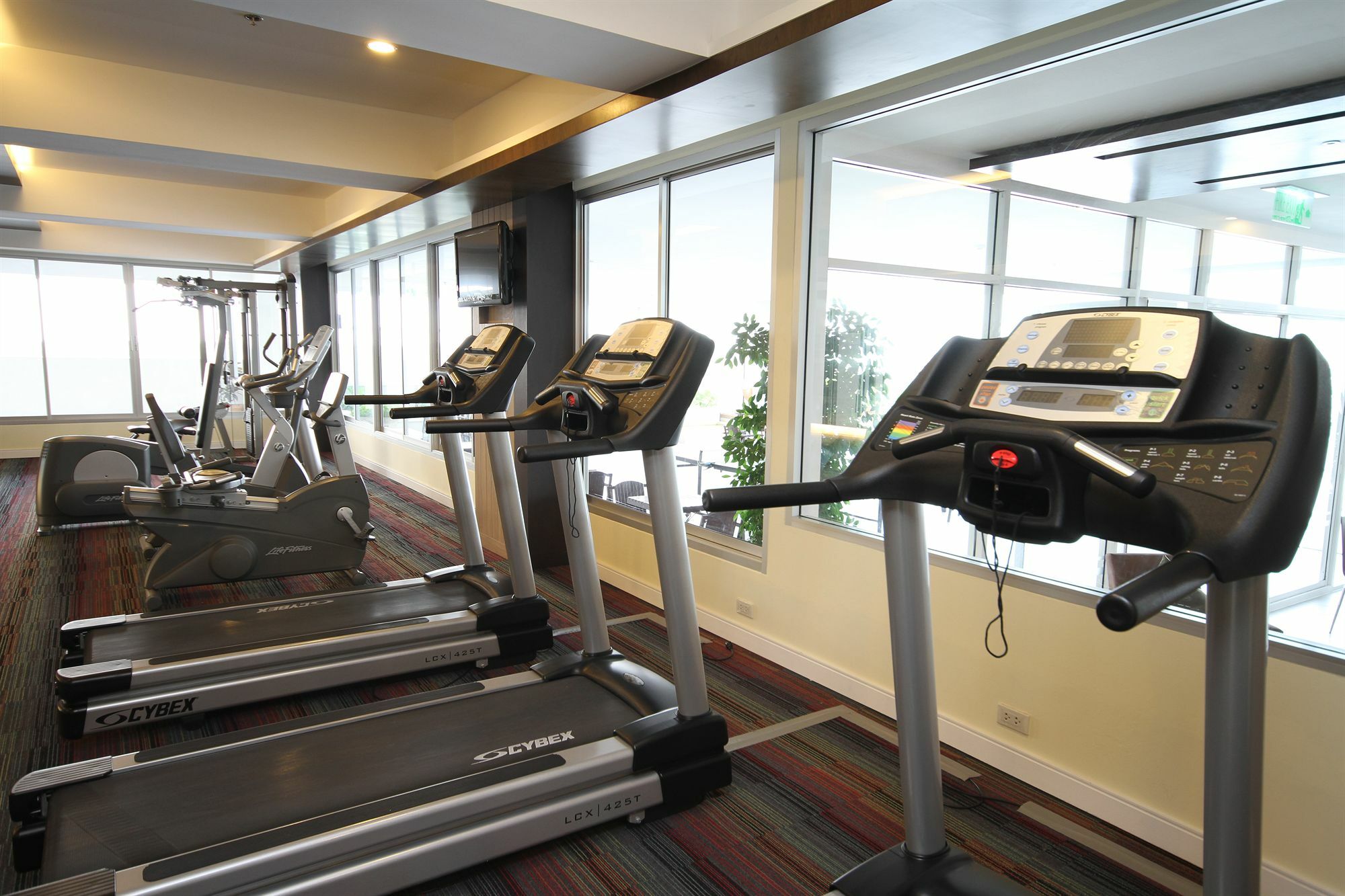 Kameo Grand & Serviced Apartment, 4* Rayong