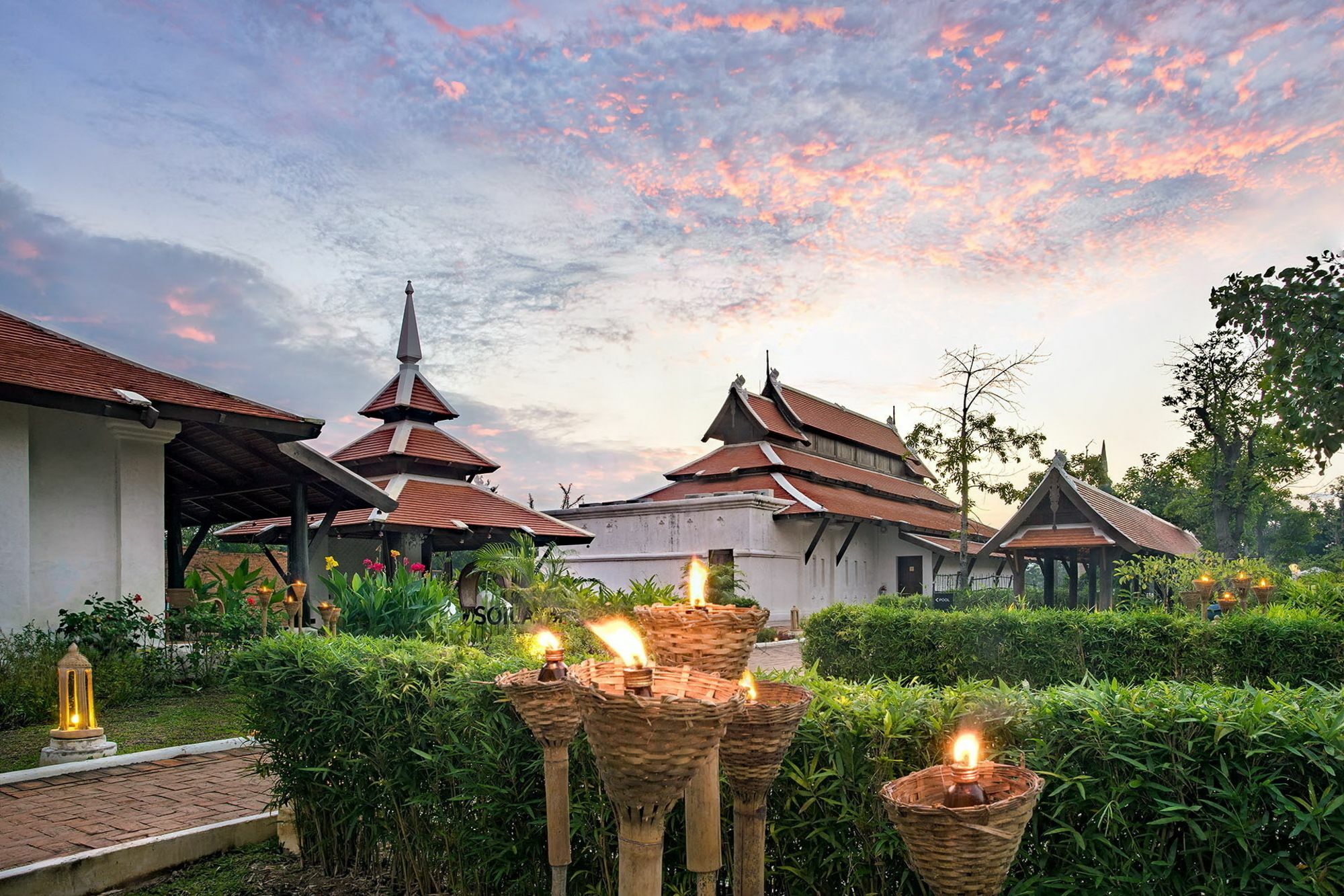 Hotel Sriwilai 4*