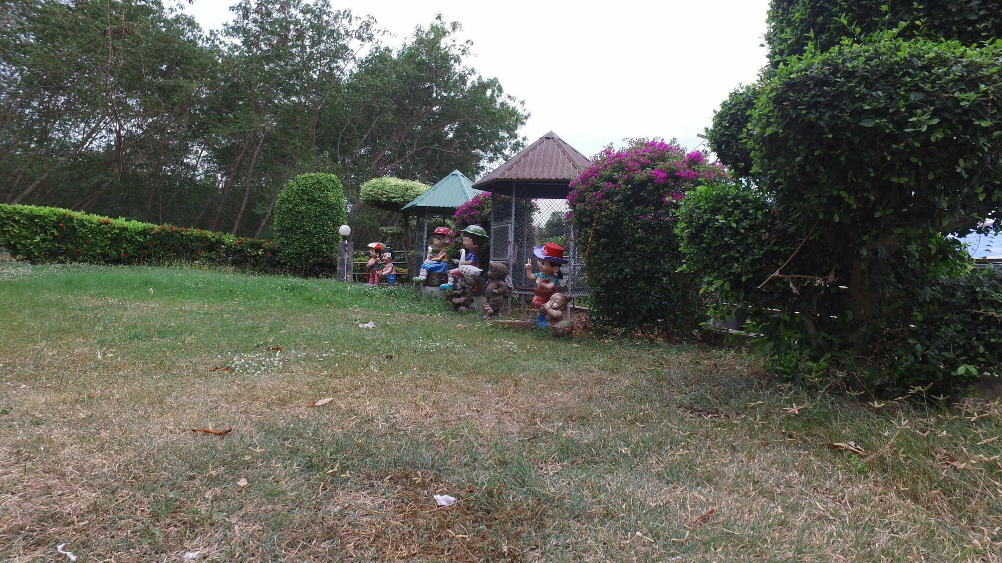 Guest house Tanyaporn House 2*