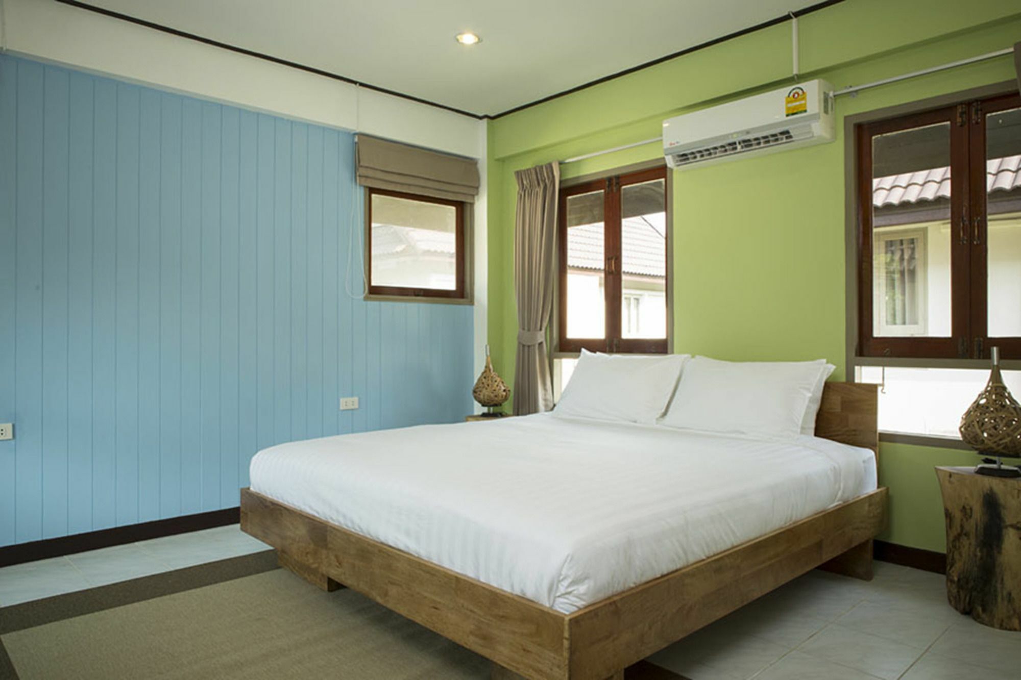 Moment Hotel 3*
