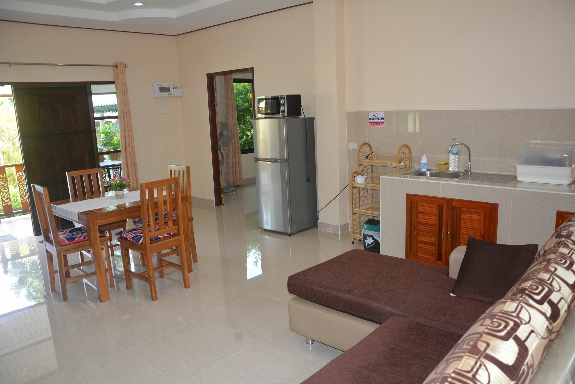 Chalet Apple Bang Saphan