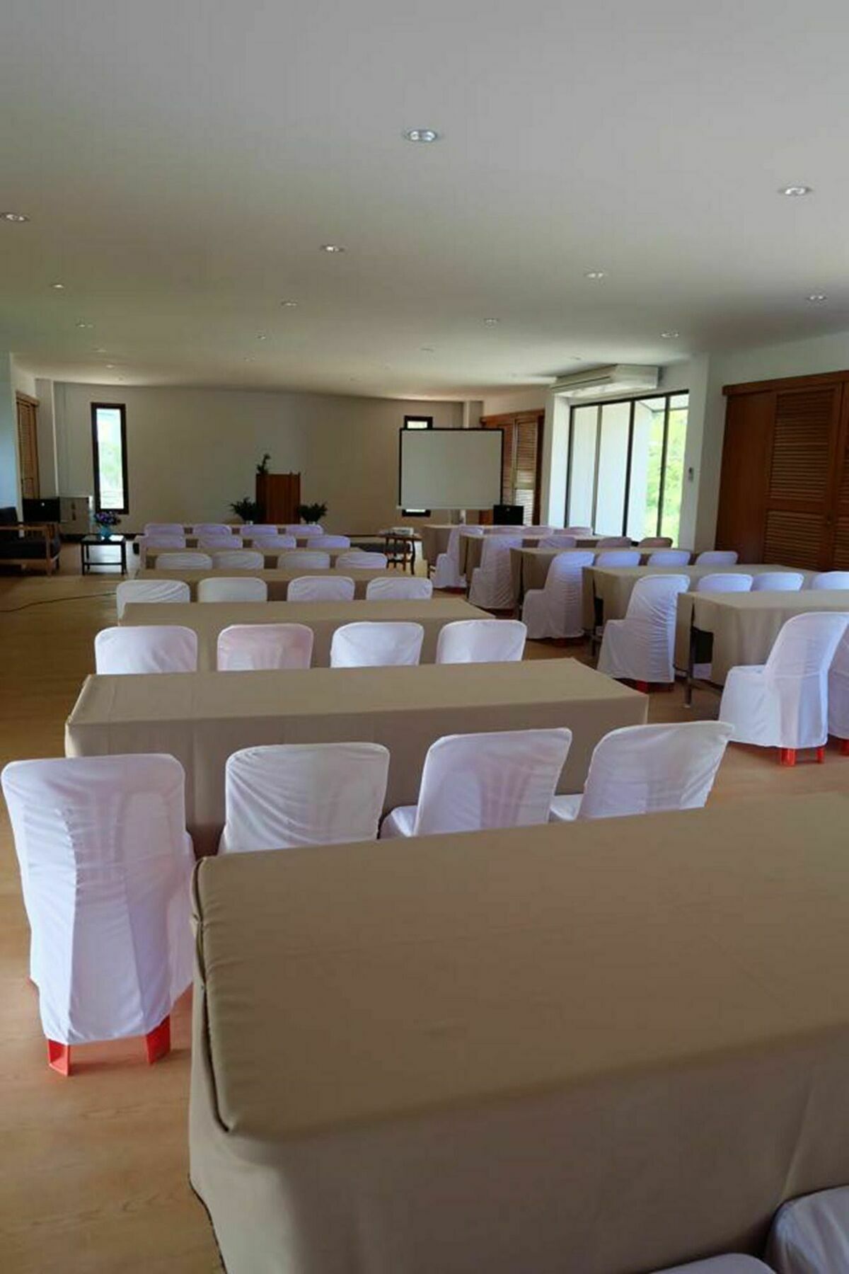 Moment Hotel 3*