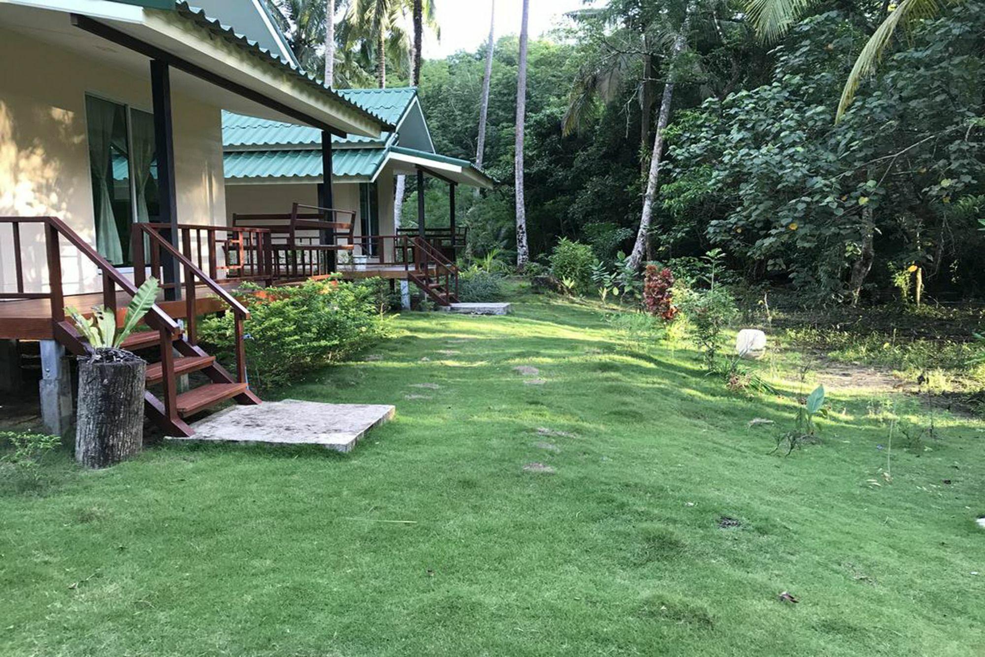 Baan Phuean Koh Kood 2*