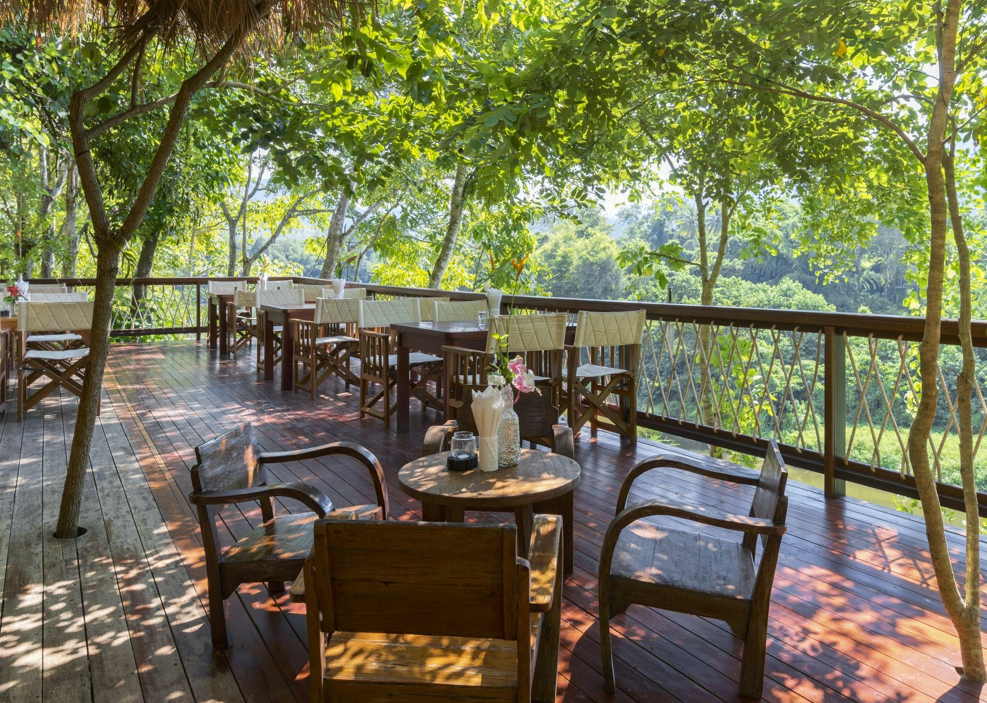 Resort Hintok River Camp