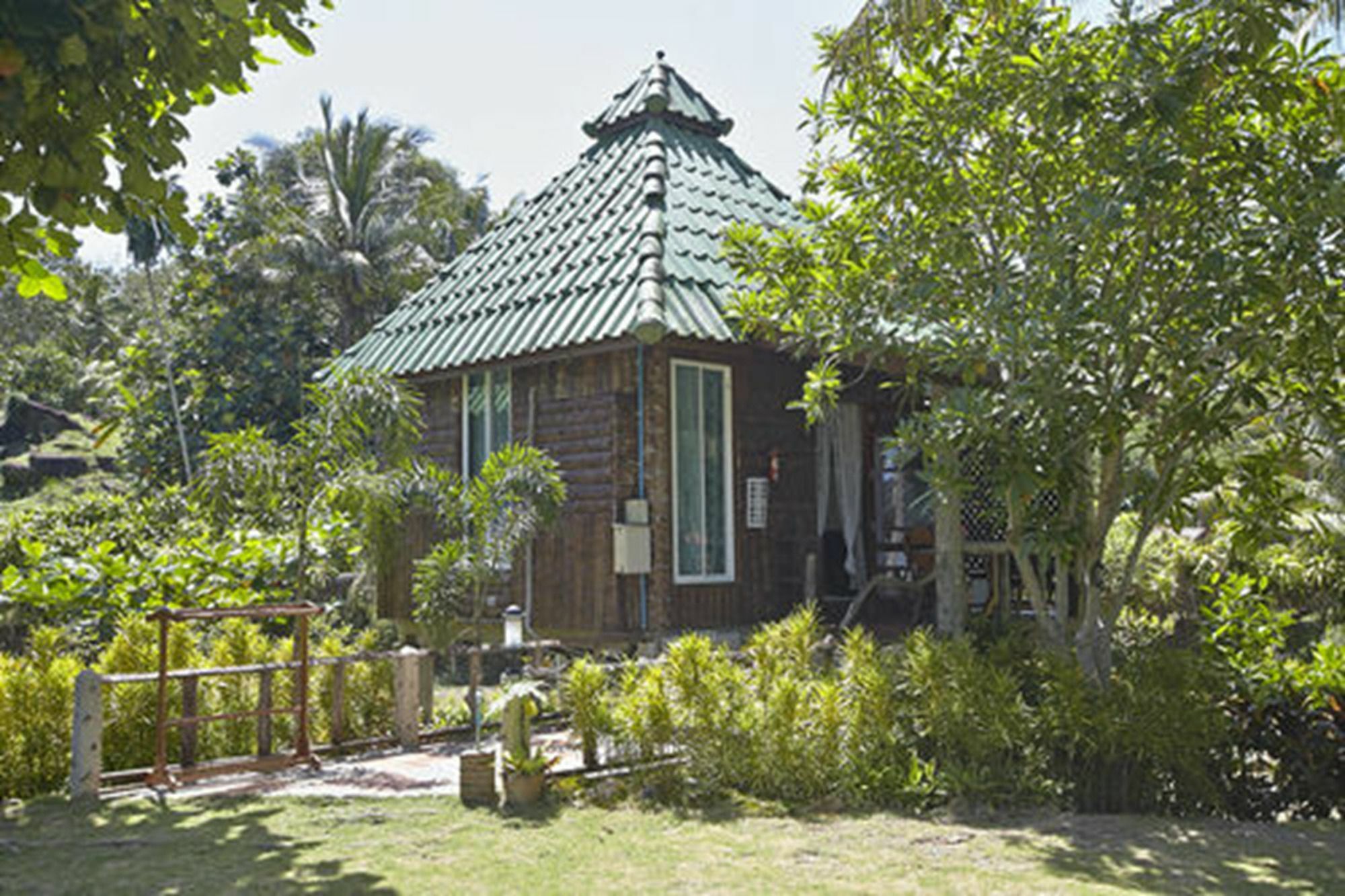 Resort Dusita Koh Kood