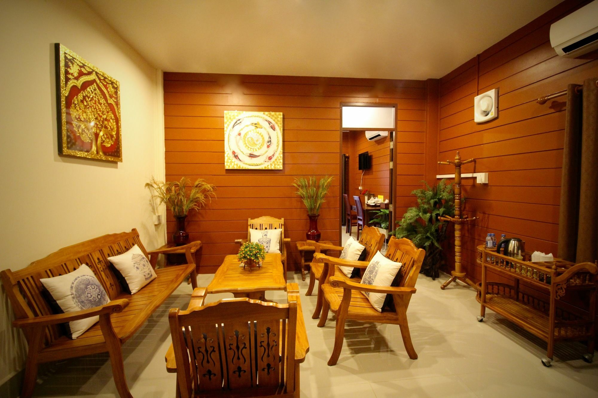 Sri Siam Resort 3*