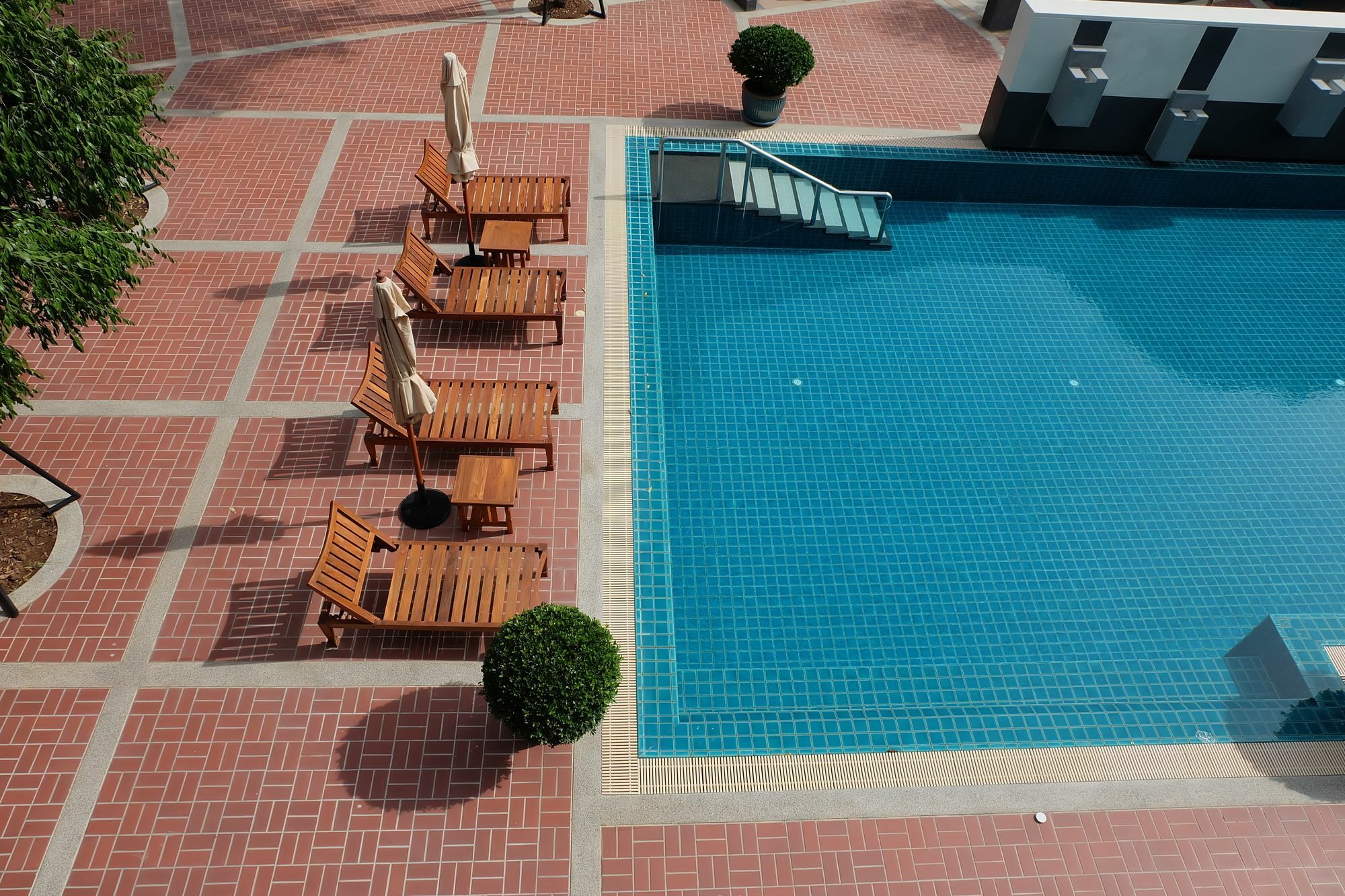 Plakan 4*