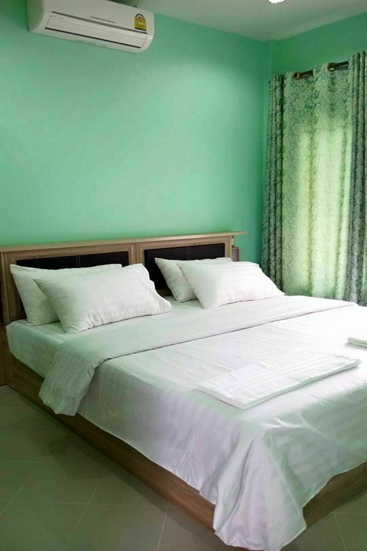 Pat's Hideaway Rayong