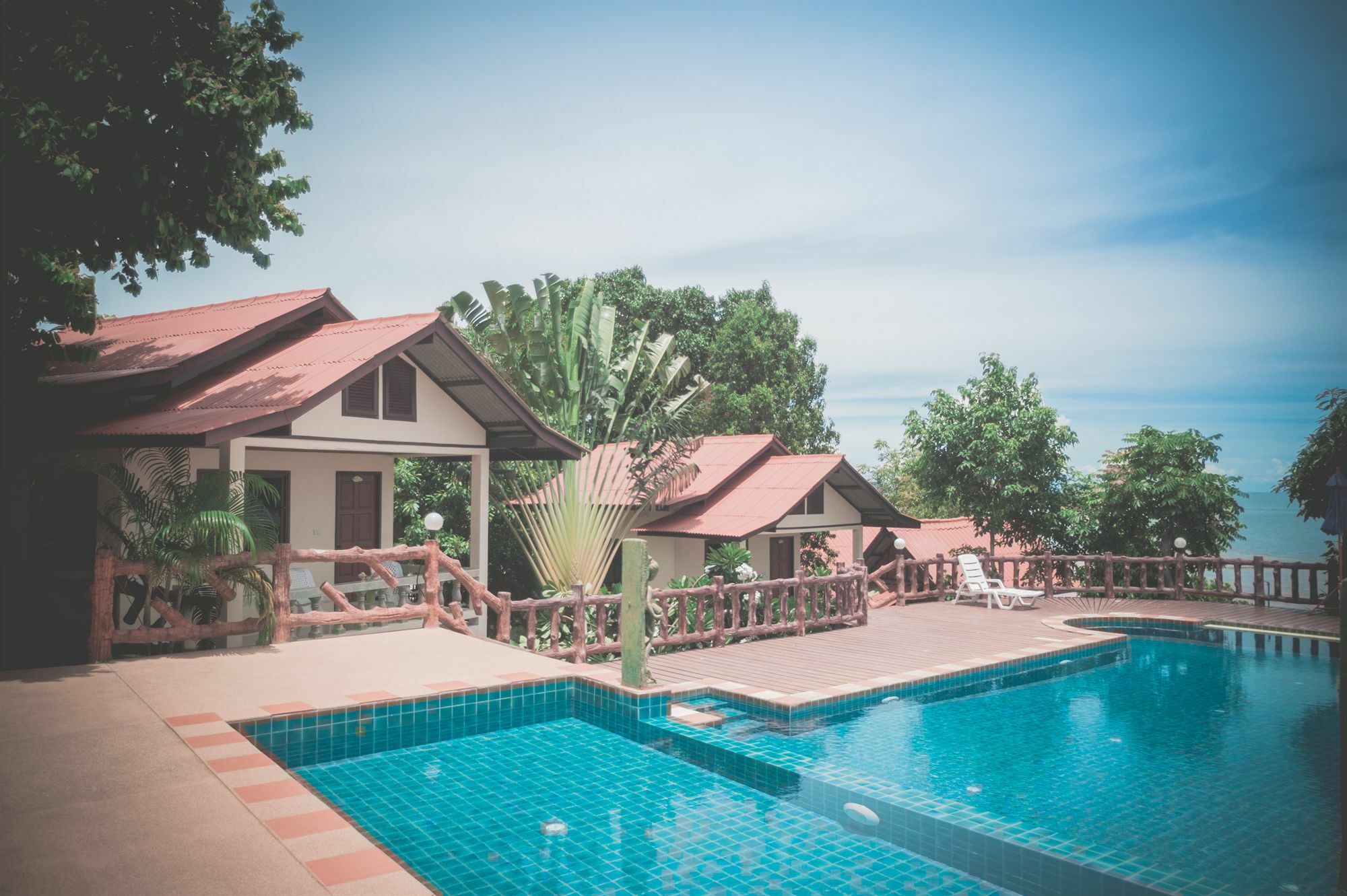 Hotel Niramon Sunview
