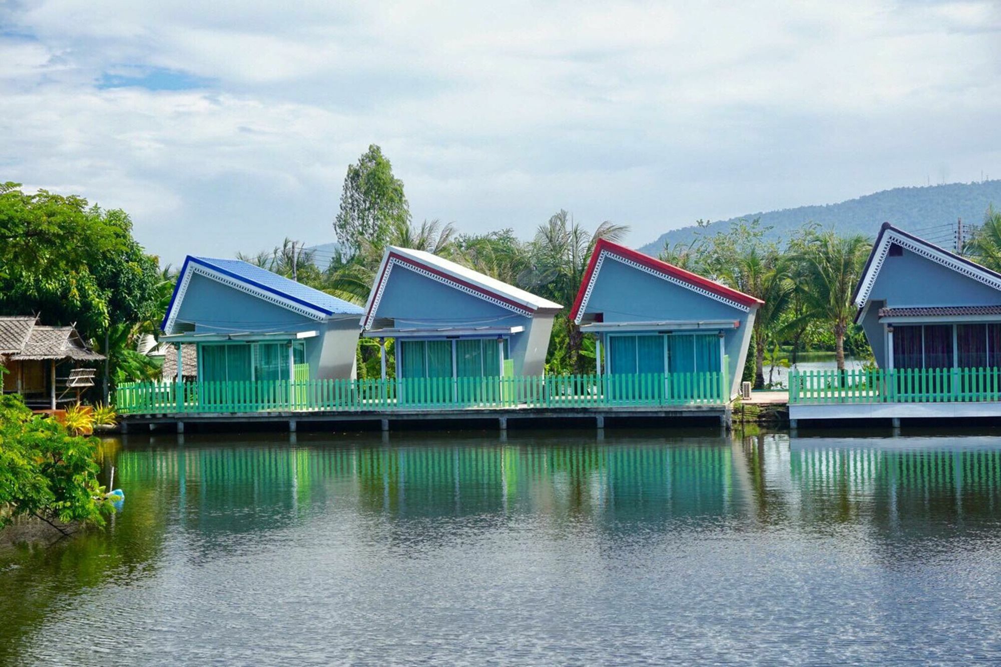Resort Ban Ruen Mai Ngam