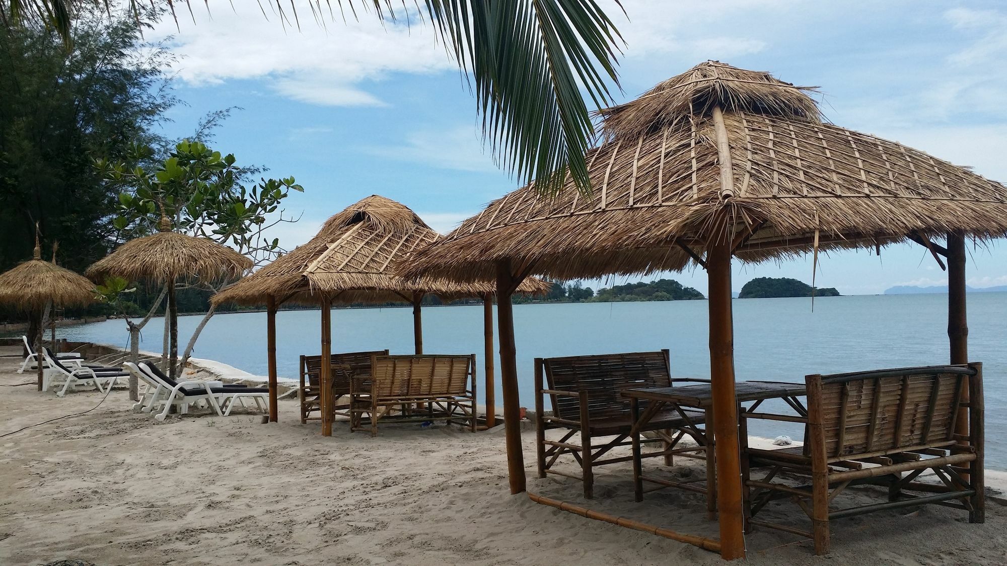 Salatan Hotel