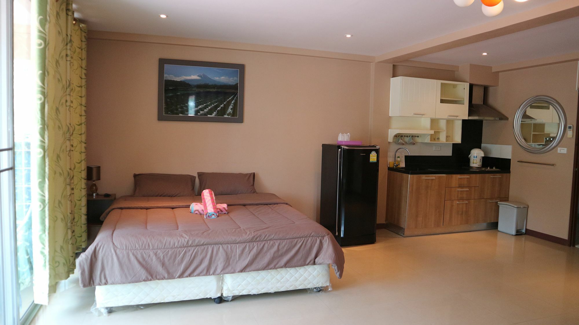 Apartment Sunee Laem Mae Phim