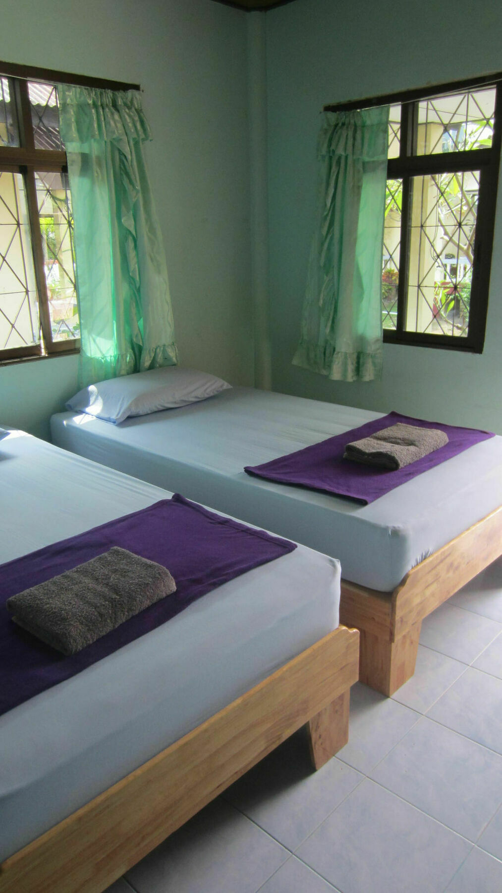 Charung Hotel
