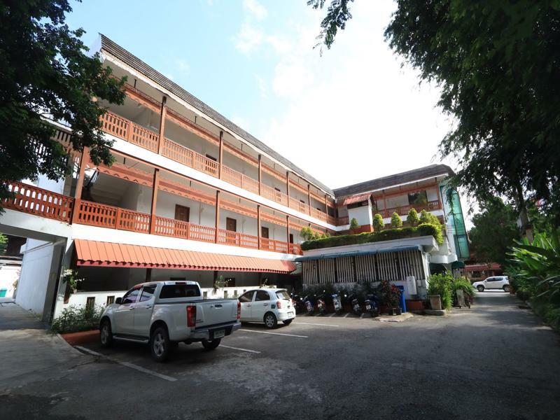 Hotel Baiyoke