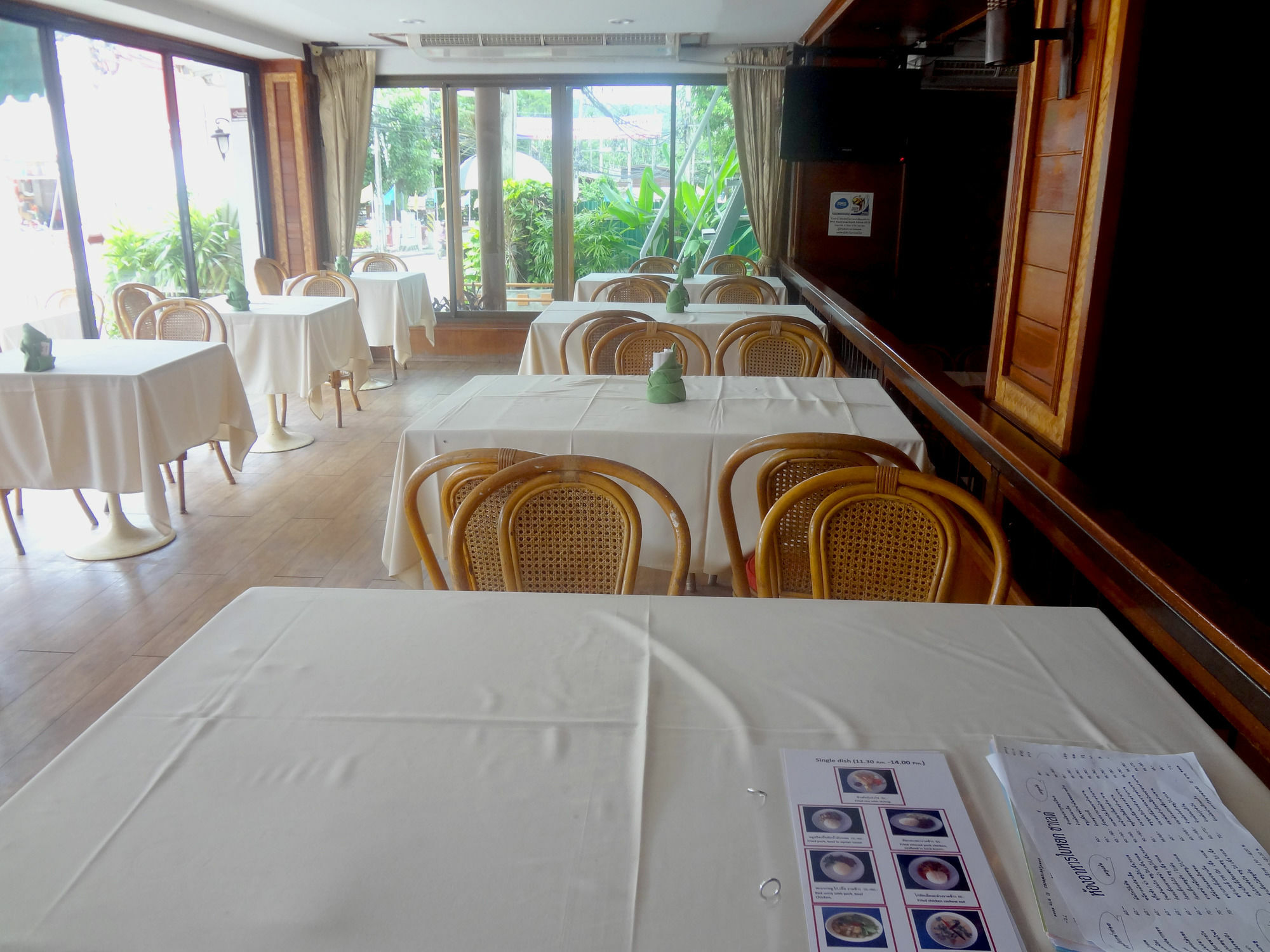 Baiyoke 3*