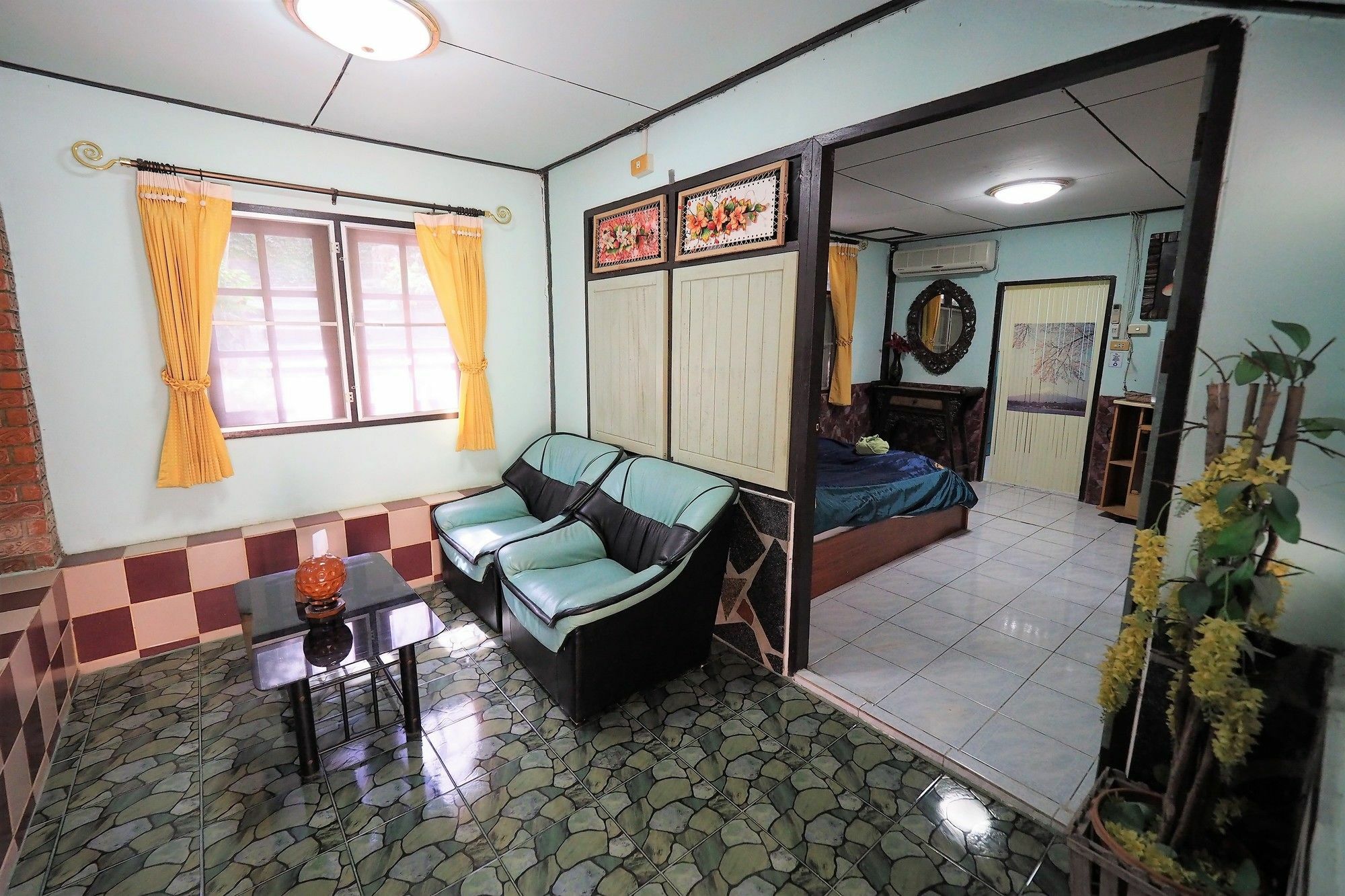 Ruenrimkwai Resort Resort