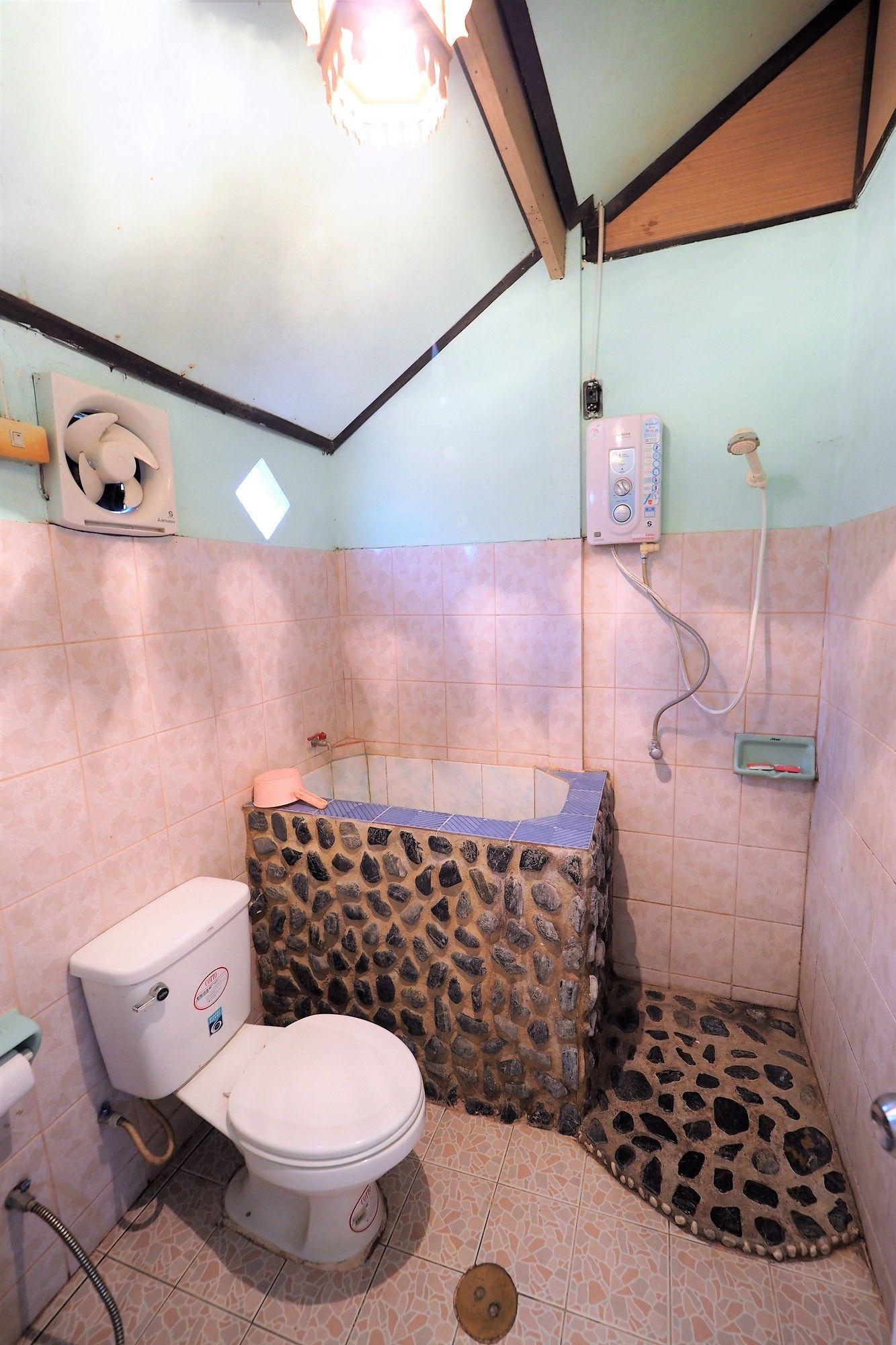 Ruenrimkwai Resort Resort