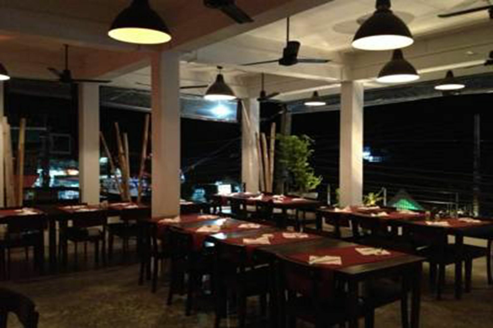 Guest house Sairee Sairee 3*