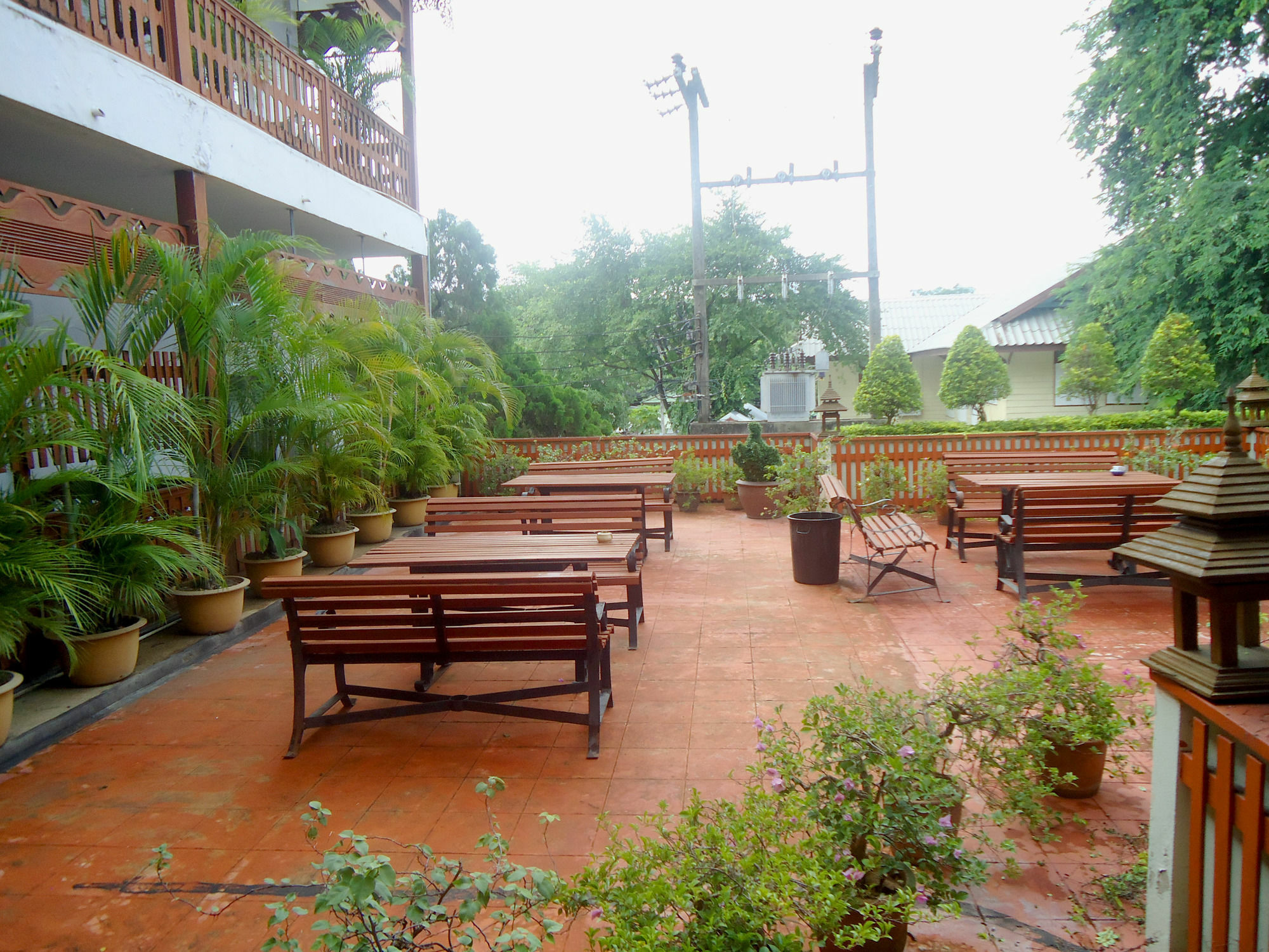 Baiyoke Hotel 3*