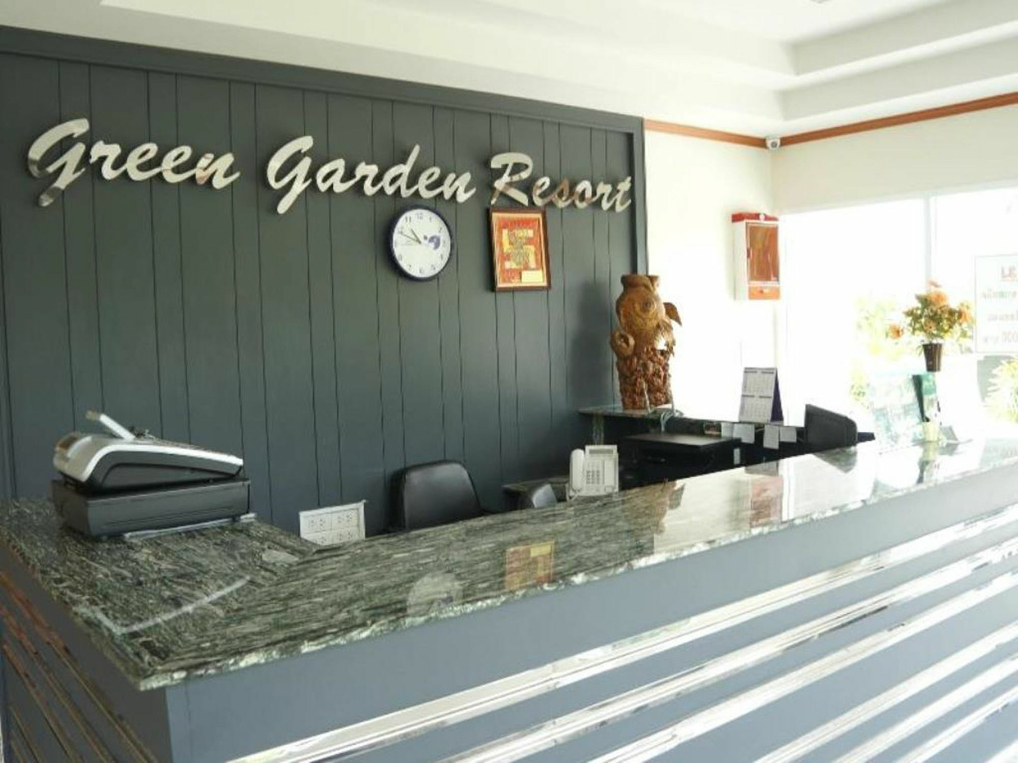 Resort Garden