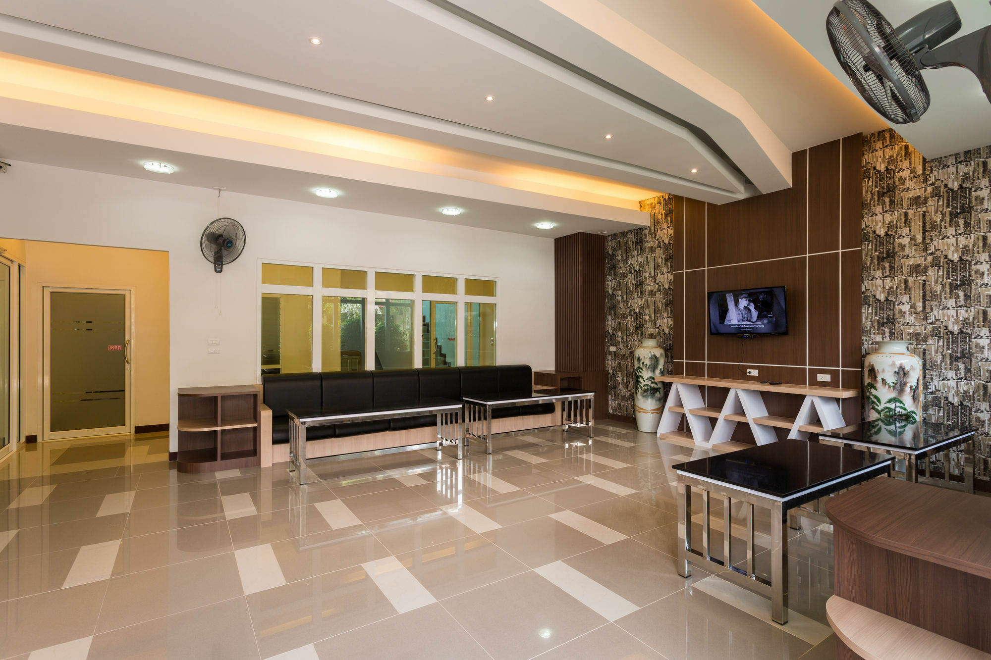 The Ring Hotel Hat Yai