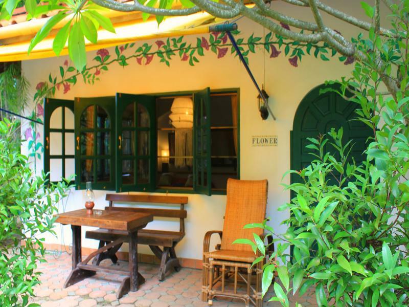 Hotel Secret Garden Chiangmai 2*
