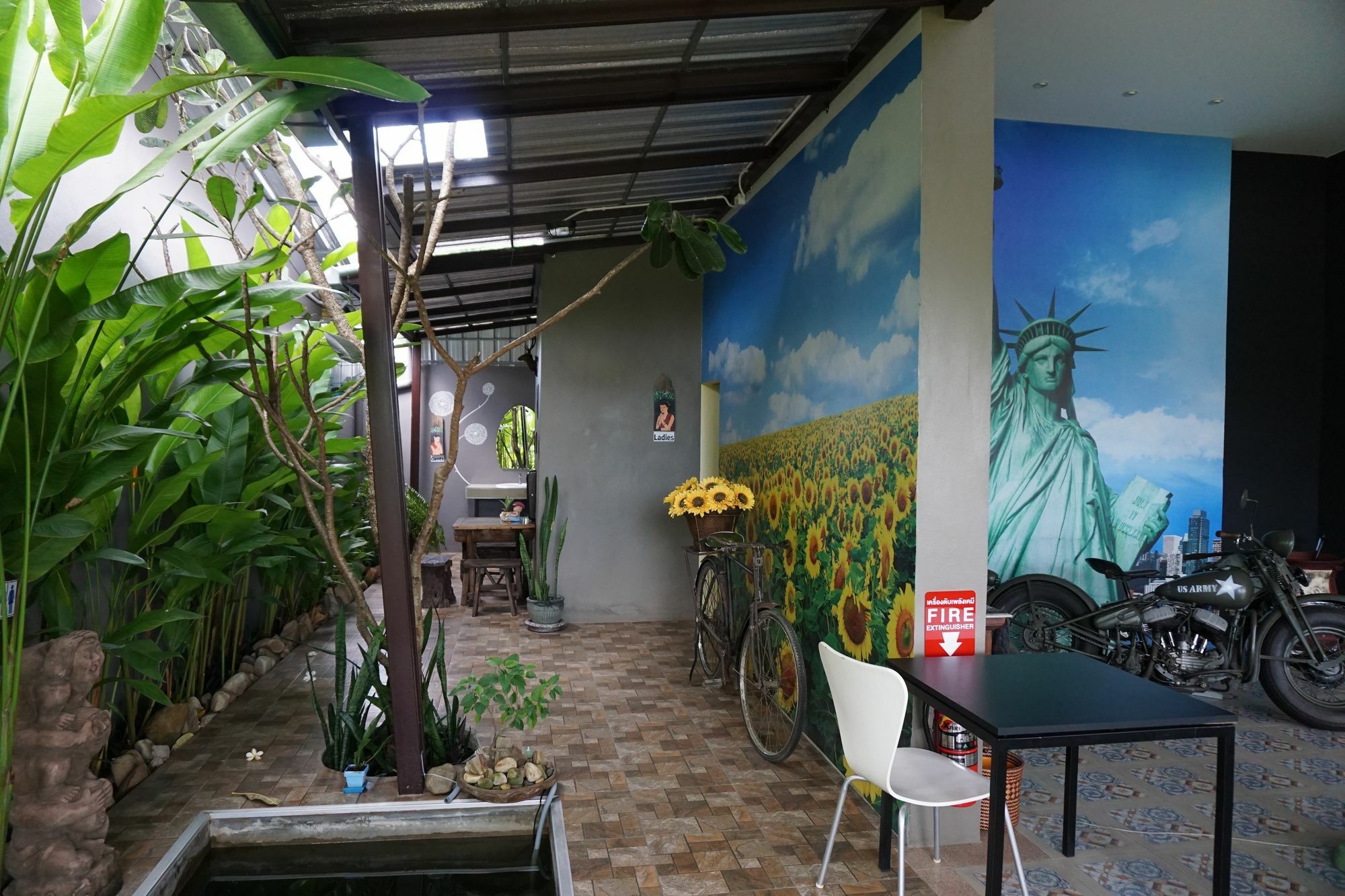 Heritage Tropical Hotel Nakhon Si Thammarat