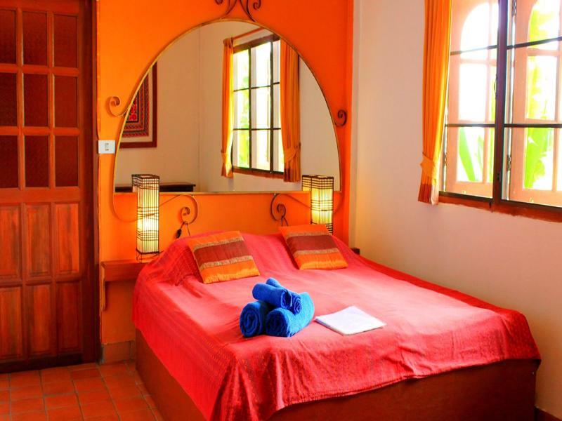 Hotel Secret Garden Chiangmai San Kamphaeng