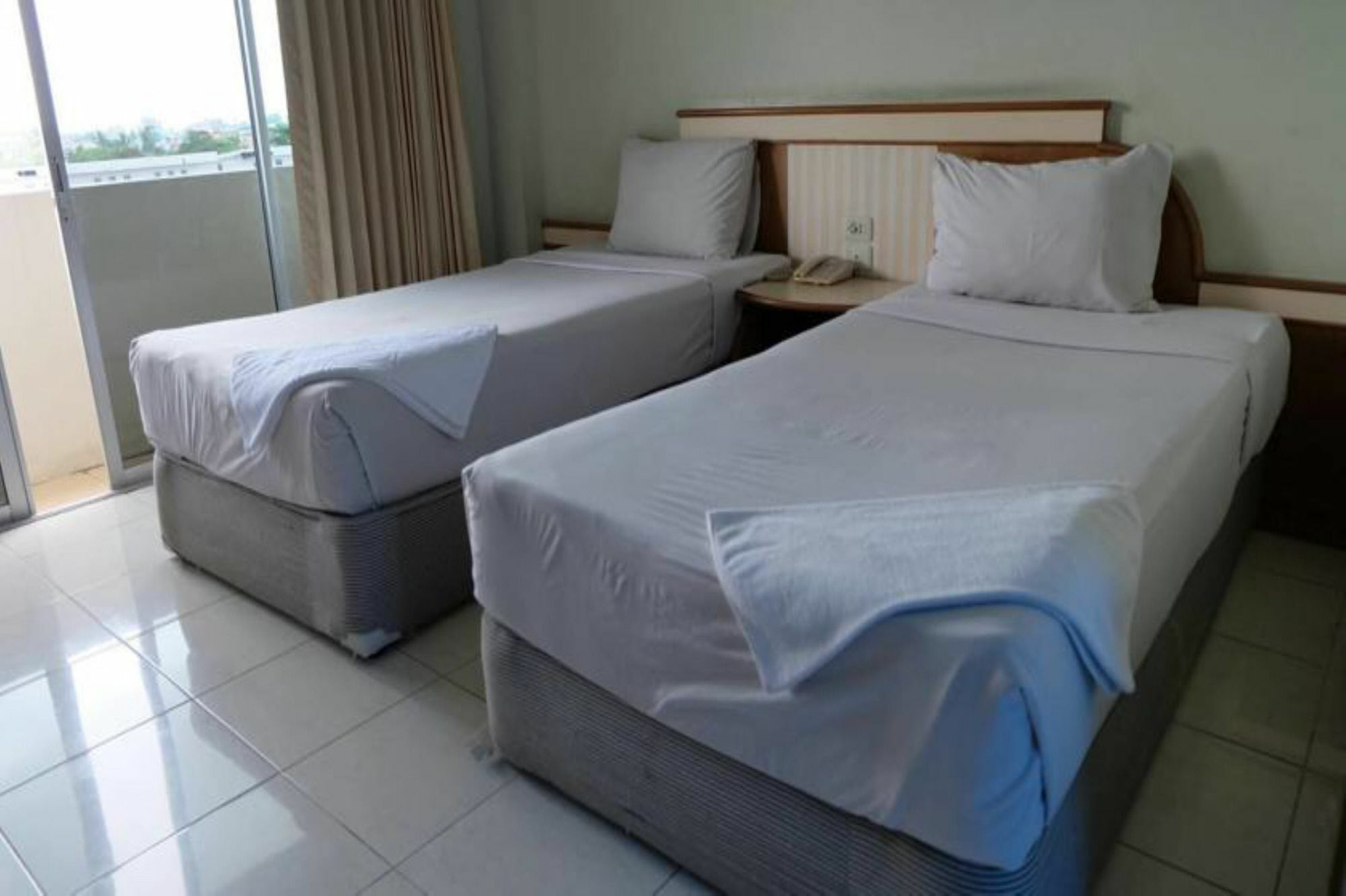 Wangburapa Grand Yai Hat Yai