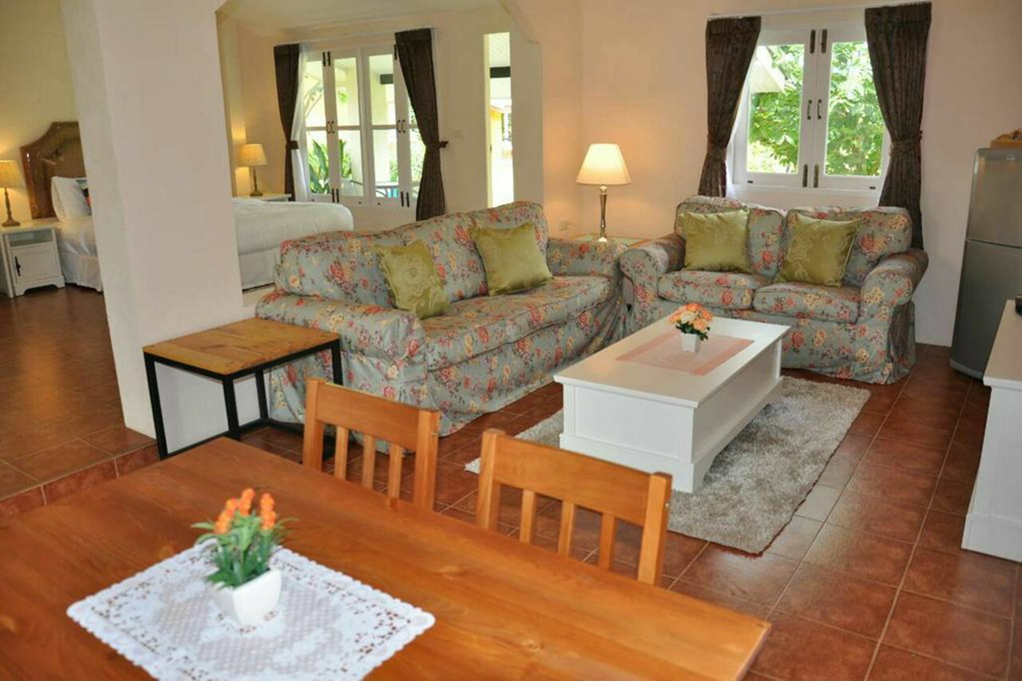 Palazzo Pavone Gallery & 3* Ban Bung Toei
