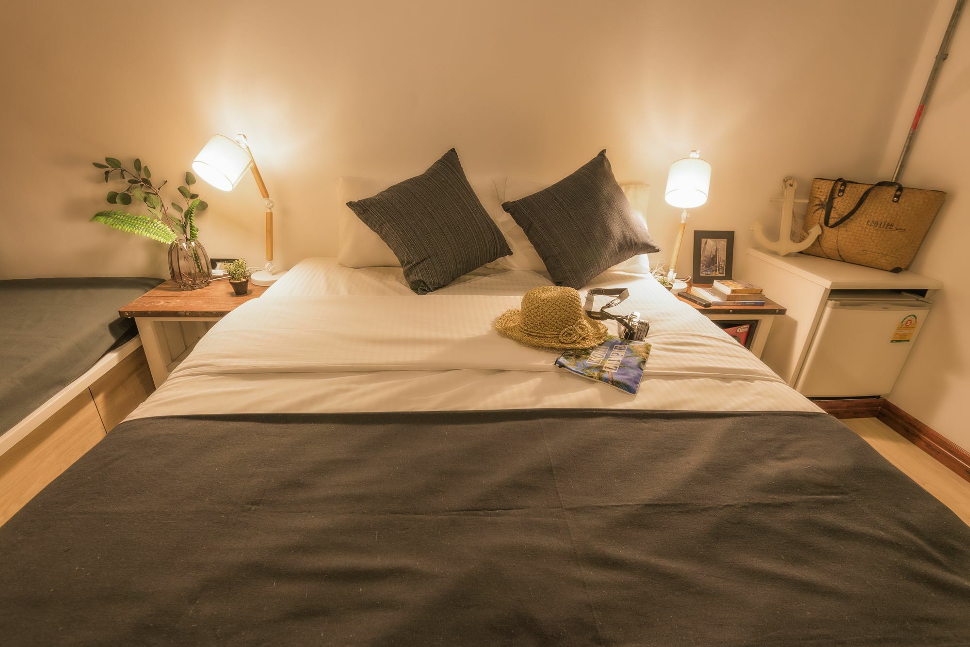 Buffalo Thai Cafe & Bistro Hotel 2*