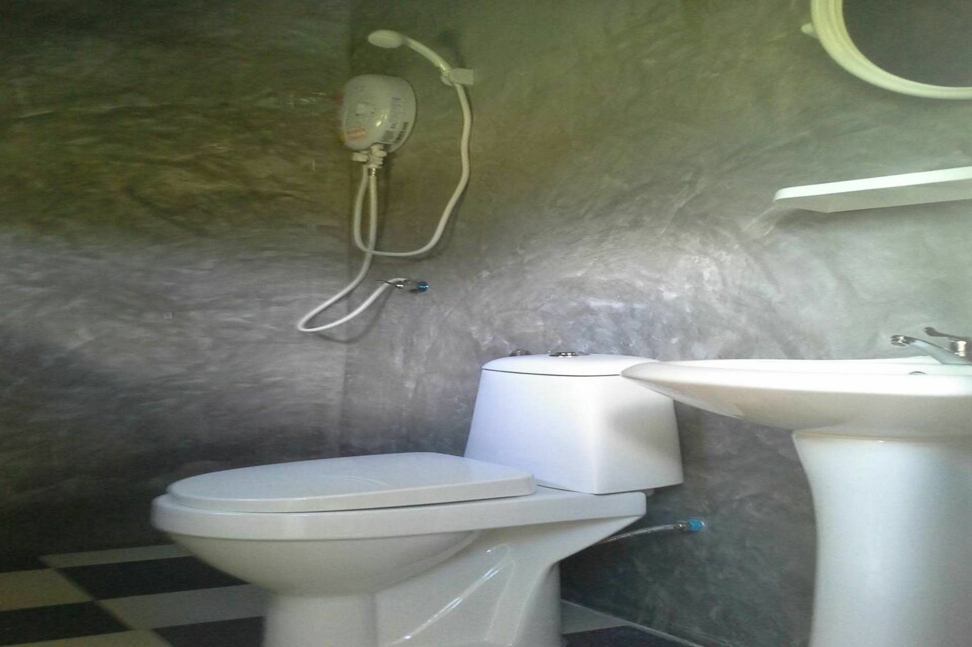 Bed & Breakfast New Season 2*