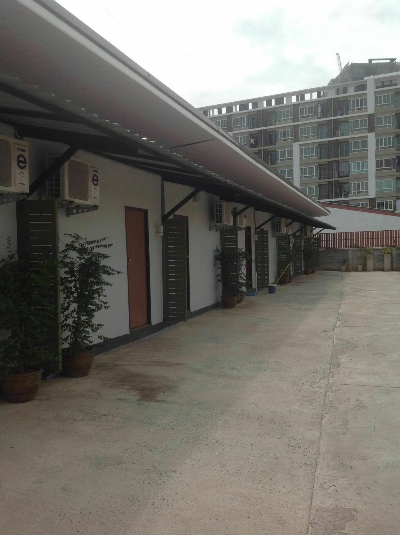 Kantana Guest house