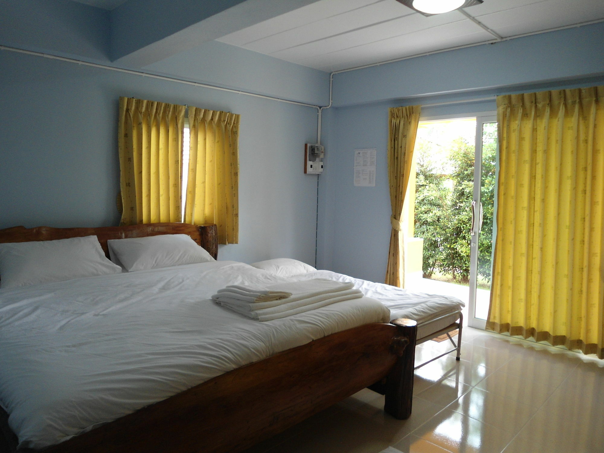 Atmyhomestay Bangsaphan 2*