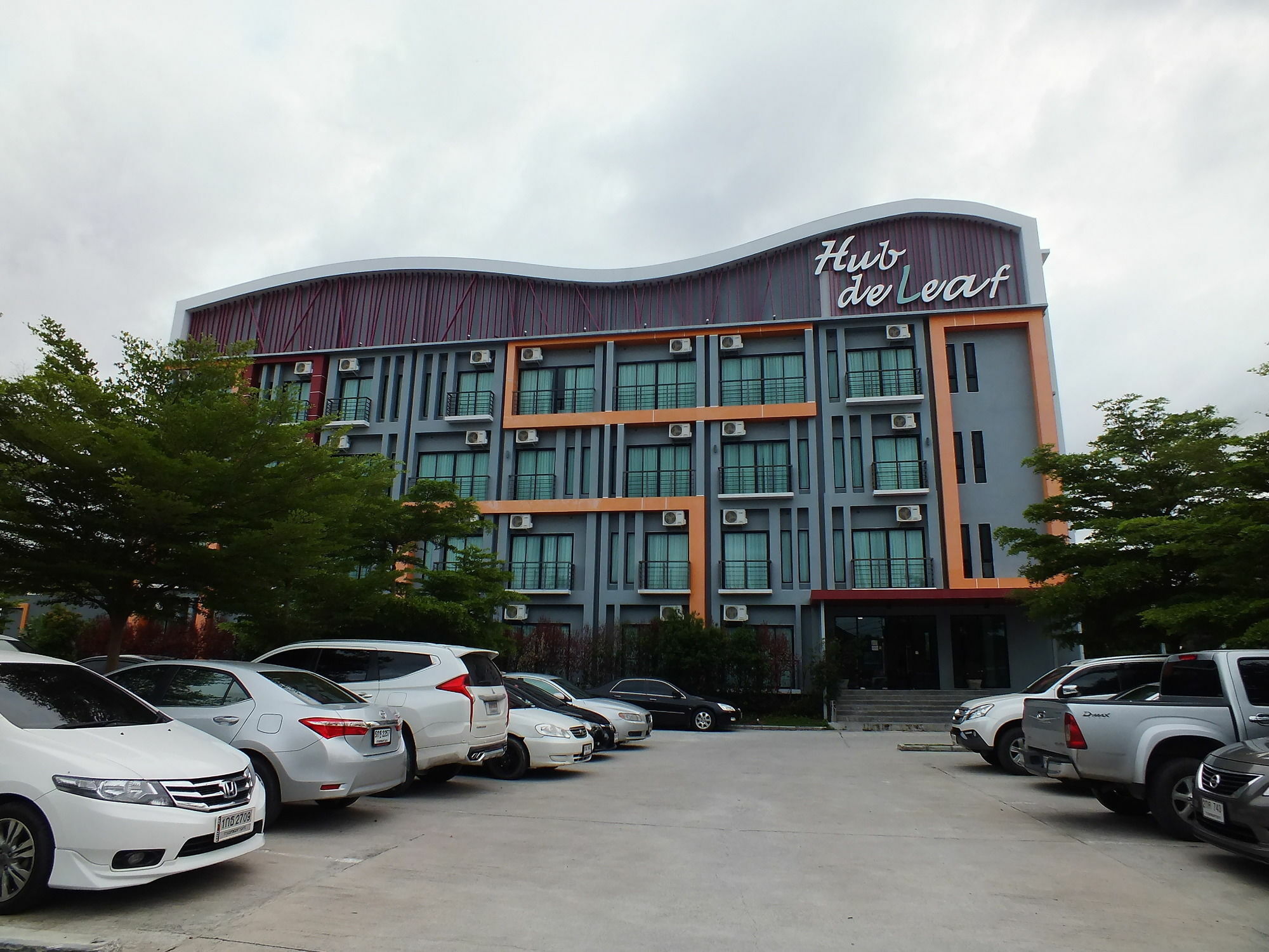 Hotel Hub De Leaf @ Rayong