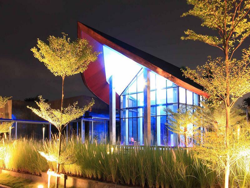 Hotel Hub De Leaf @