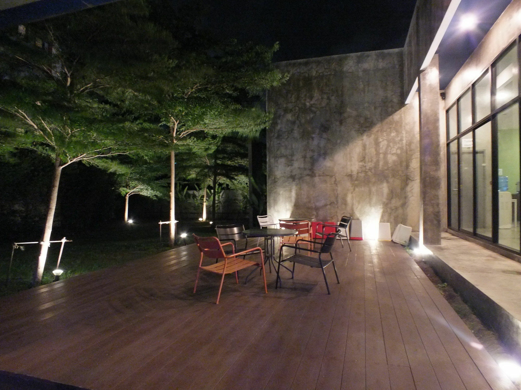 Hotel Hub De Leaf @