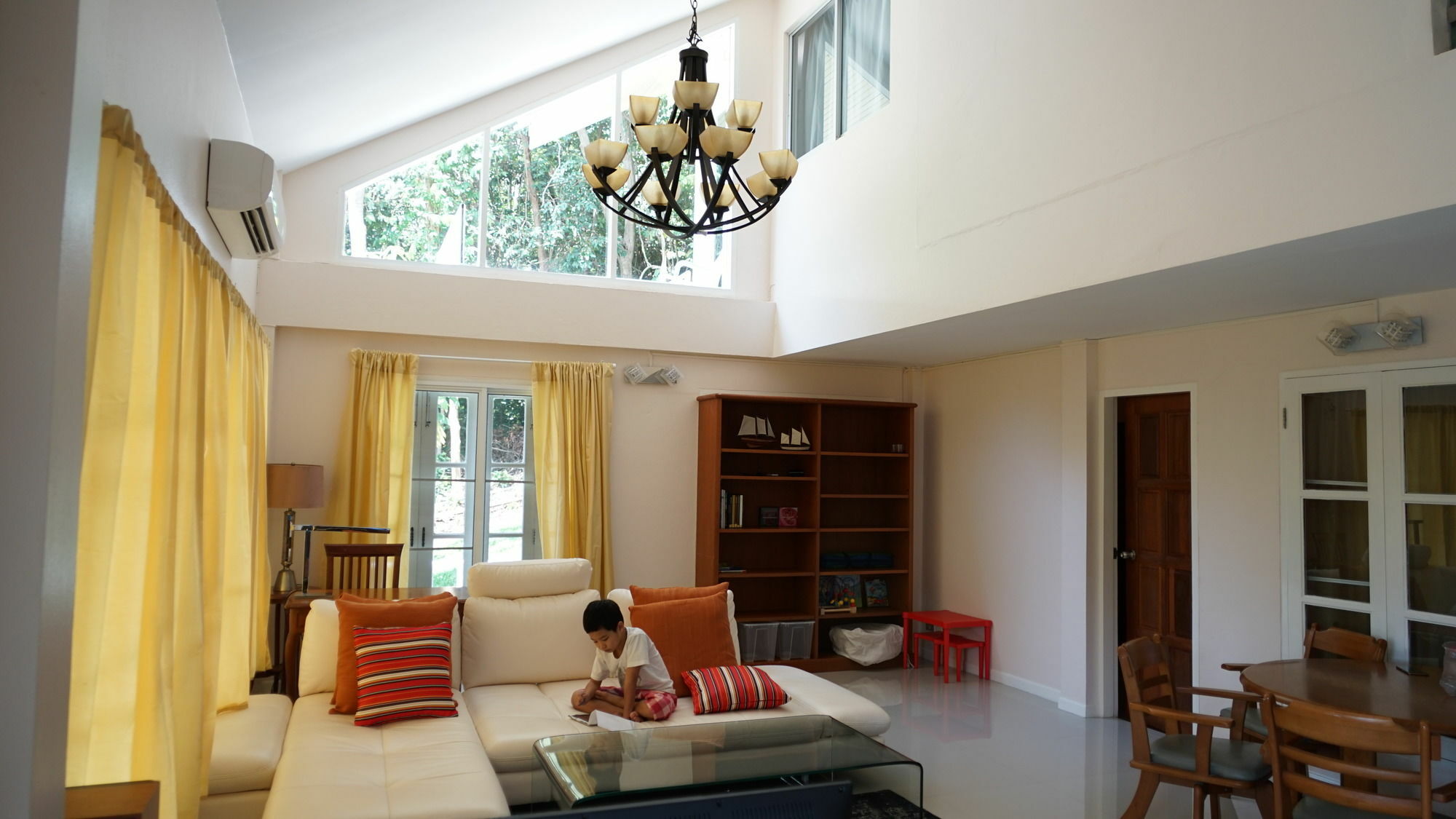 Villa Nutt