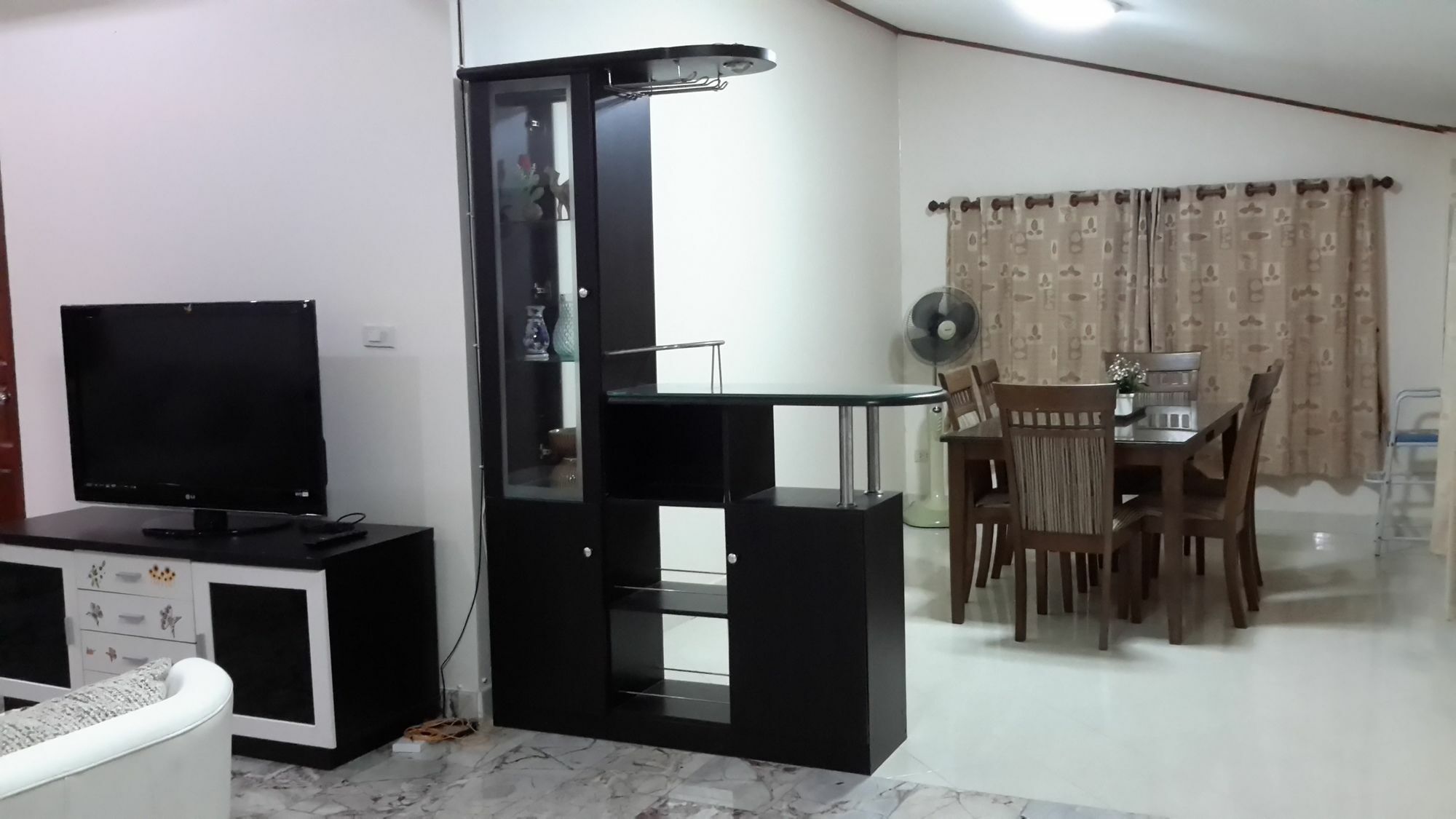 Mae Rampung House Pool Holiday home *