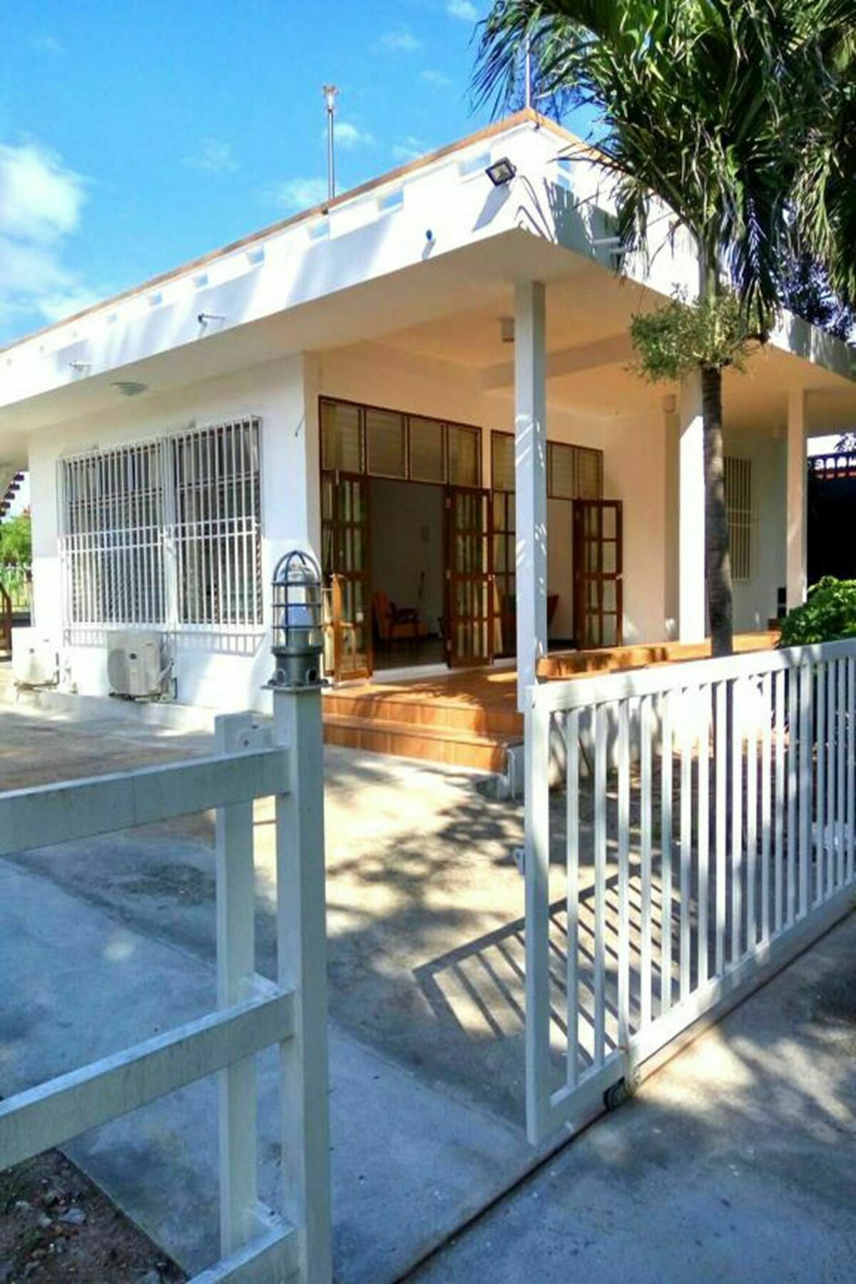 Holiday home Ban Rub Lom Ban Nong Sai Yong