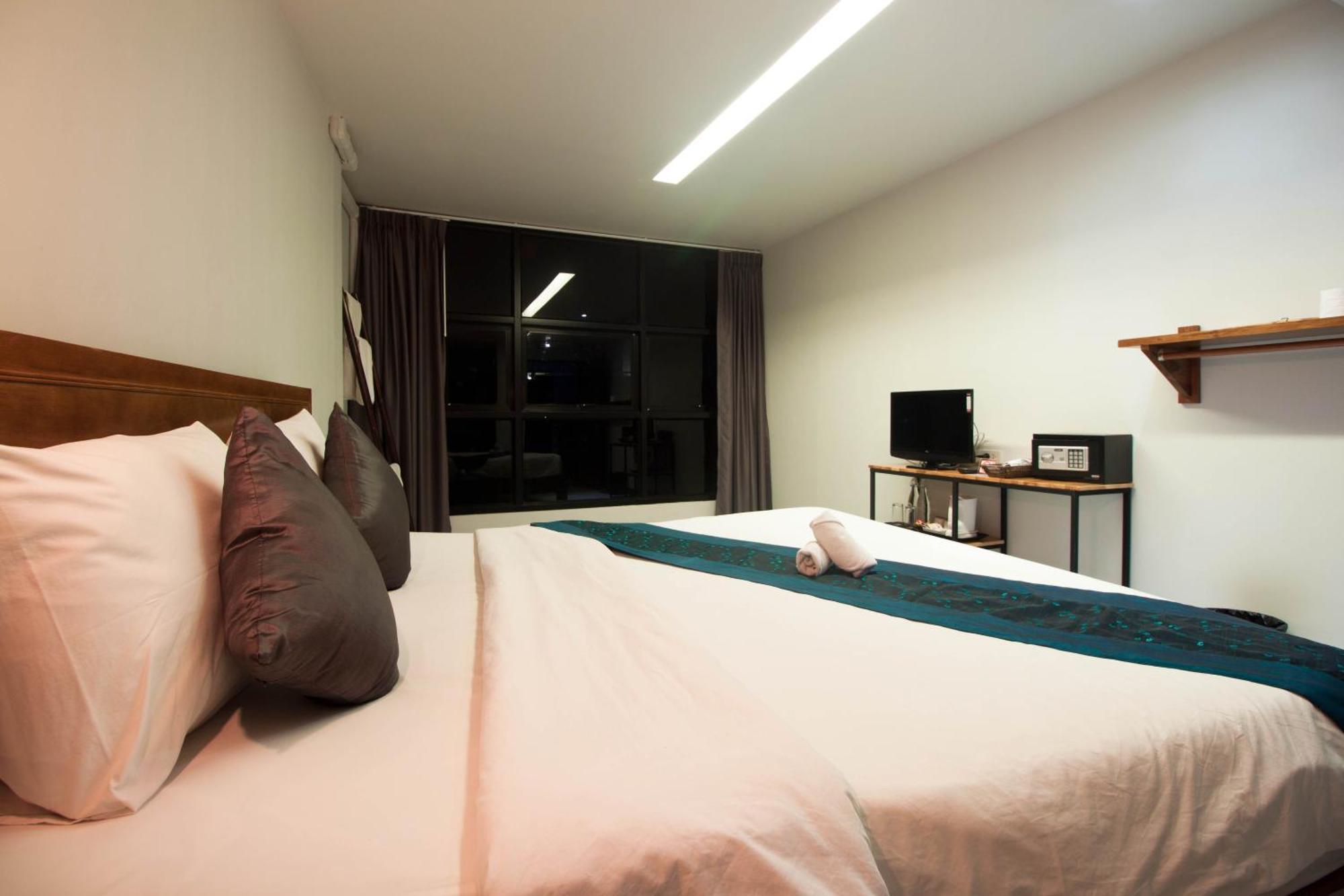 3 Laan House 3*