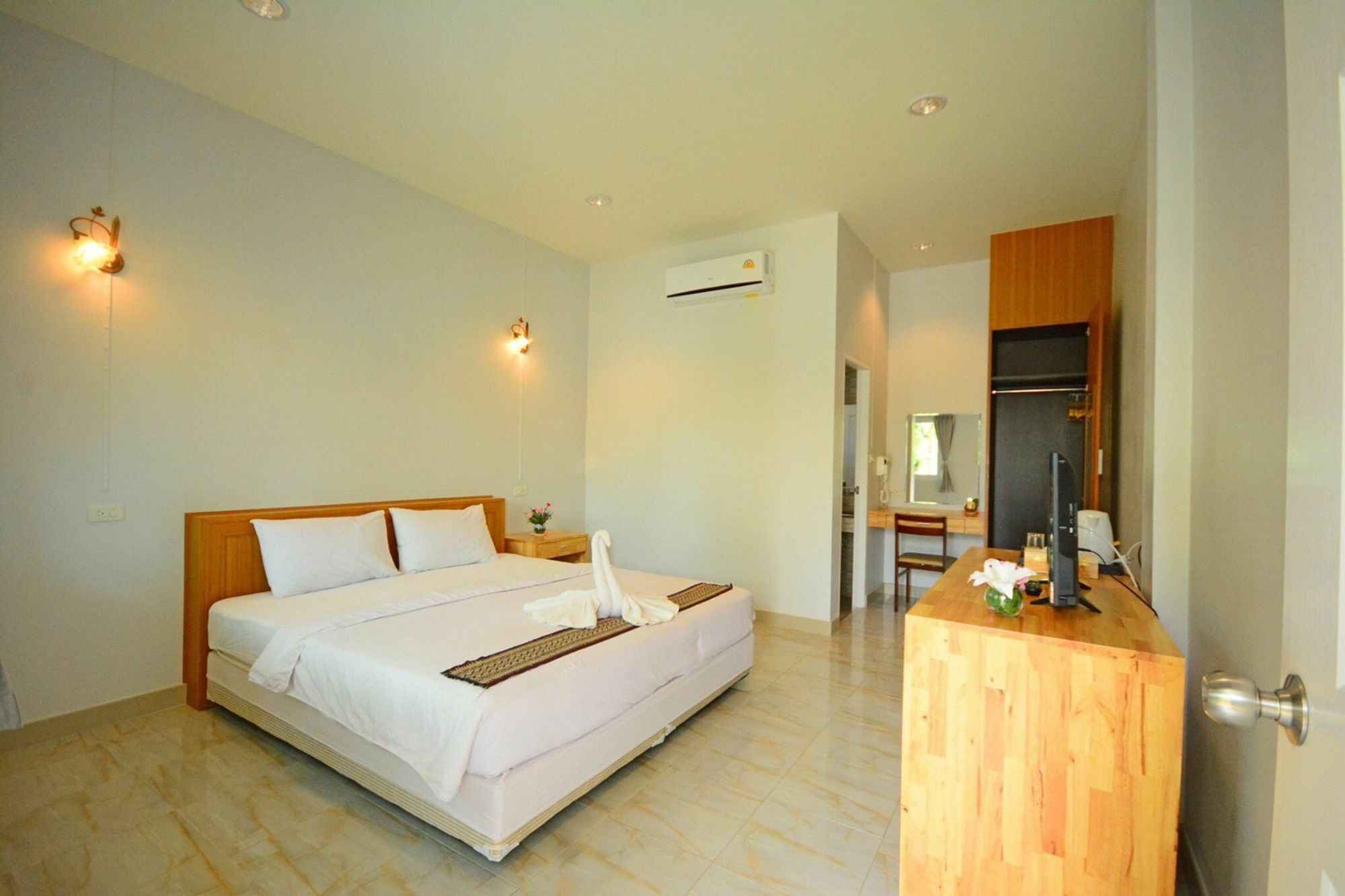 Pimtara 3*