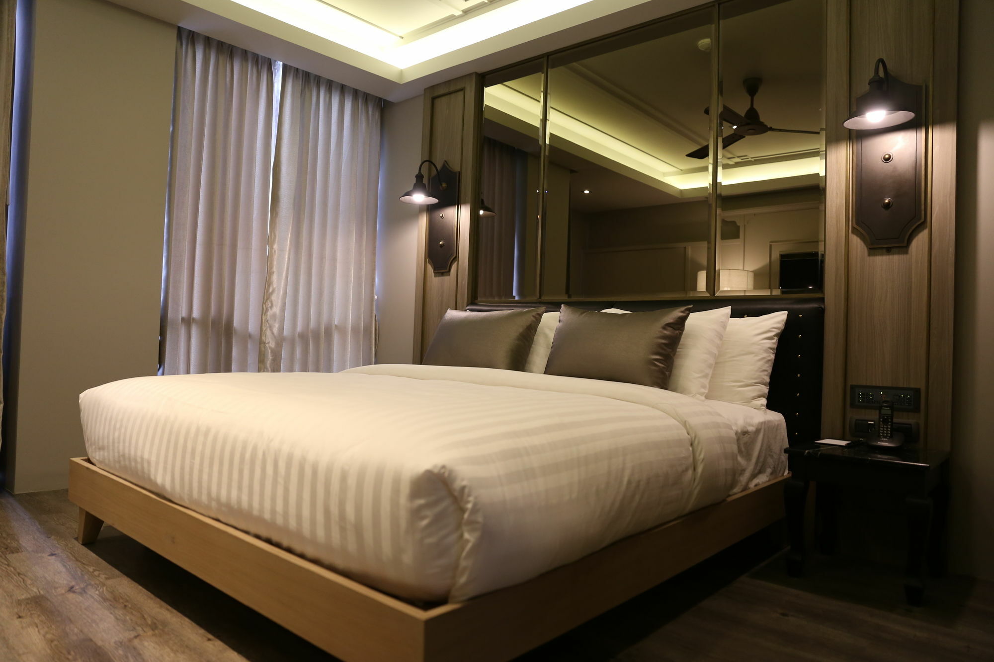 De Chai The Deco Chiang Mai - Sha Plus Hotel