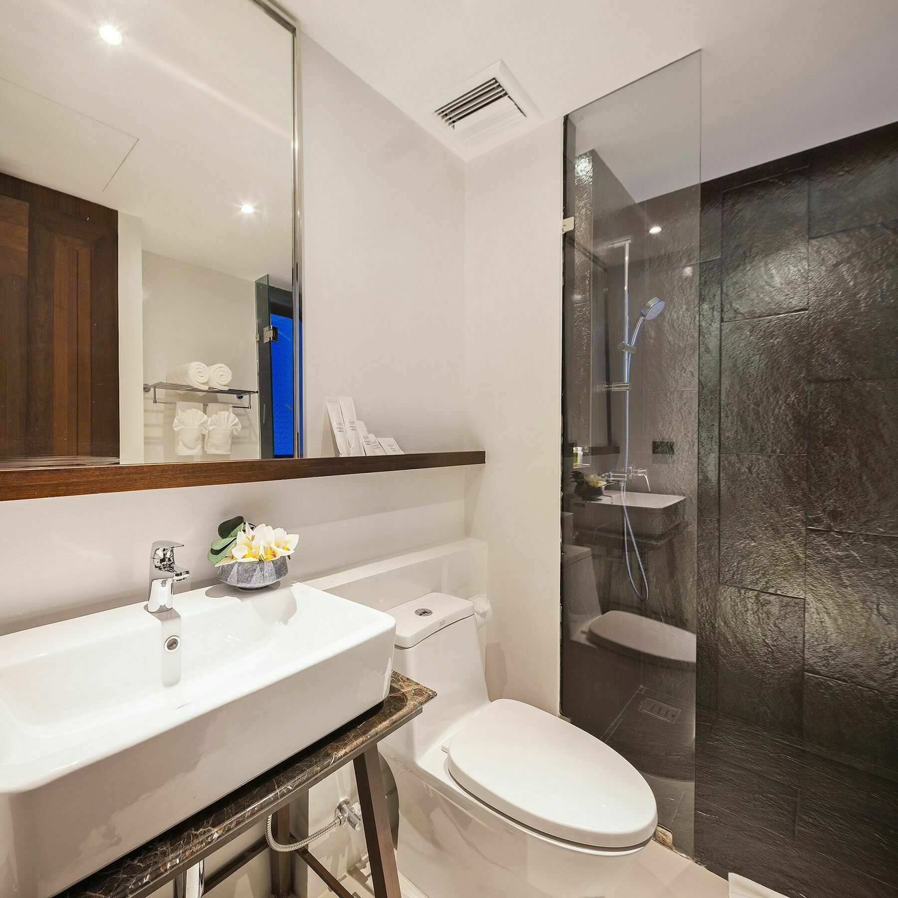 Aksorn Rayong, The Vitality Collection - Sha