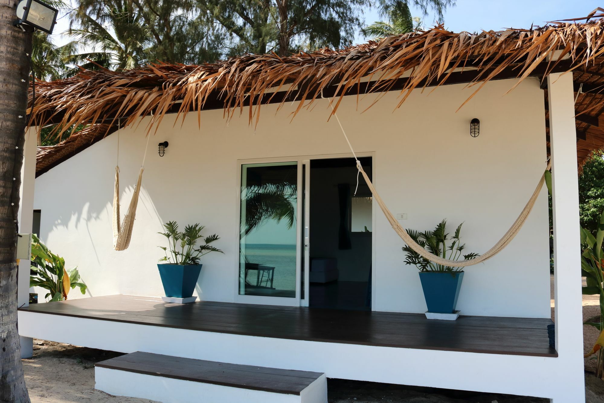 Resort Sarana 2*